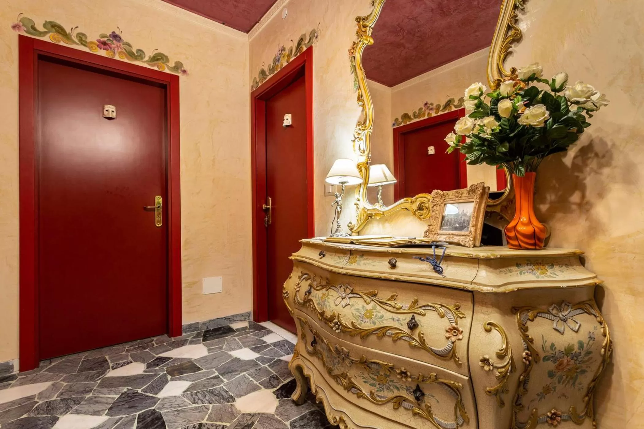 Property building in La Bauta