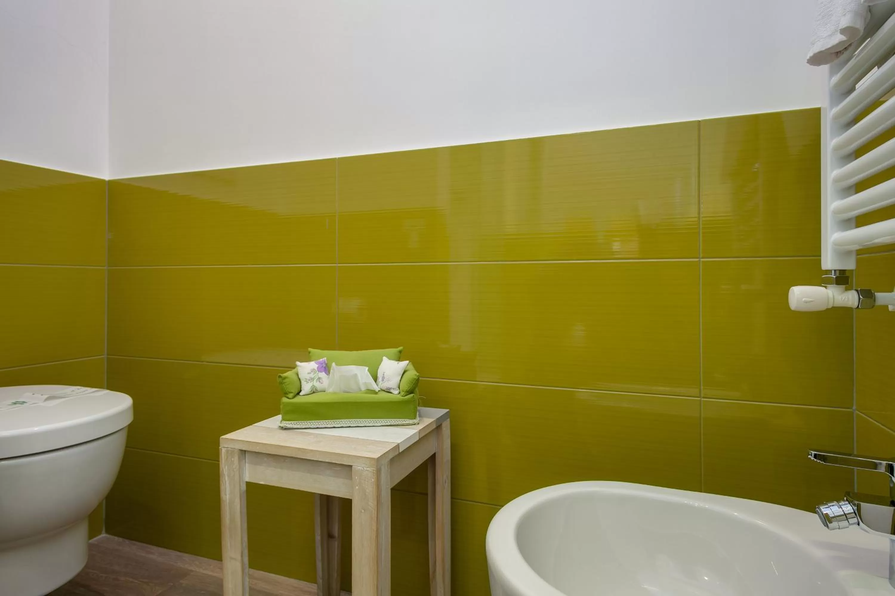 Toilet in Zefiro Home