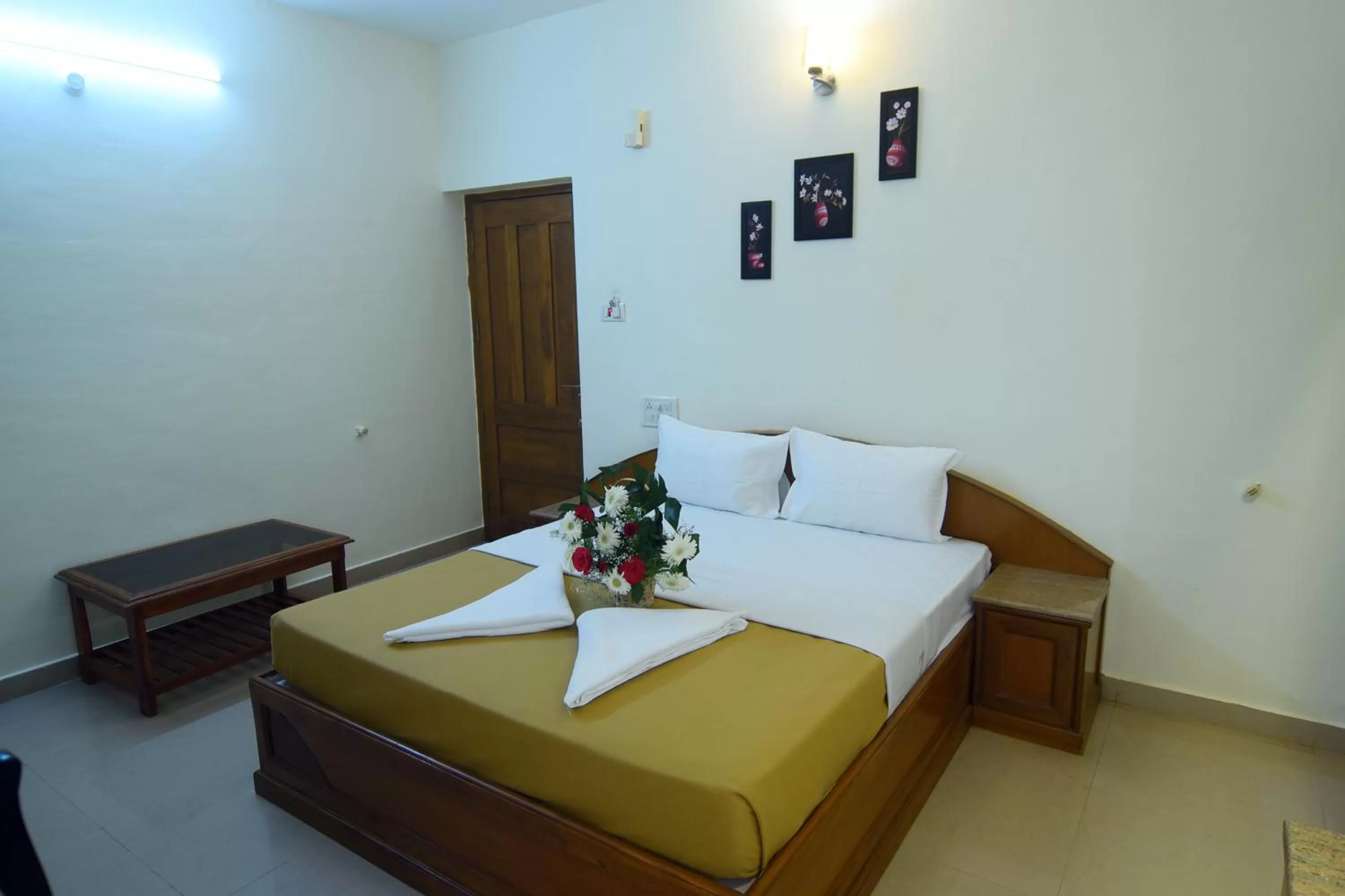 Bed in DVG Socials Retreat