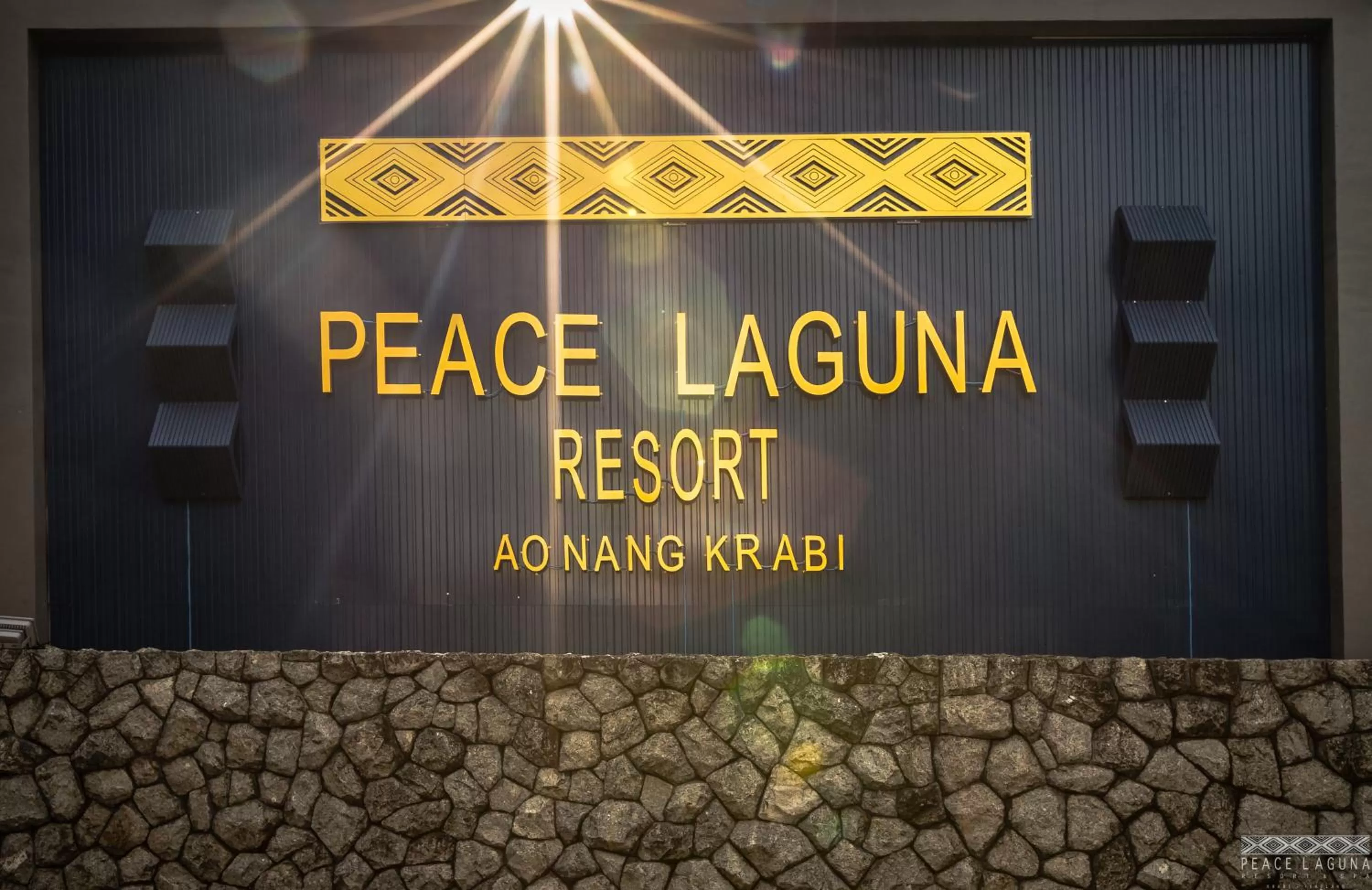 Facade/entrance in Peace Laguna Resort & Spa