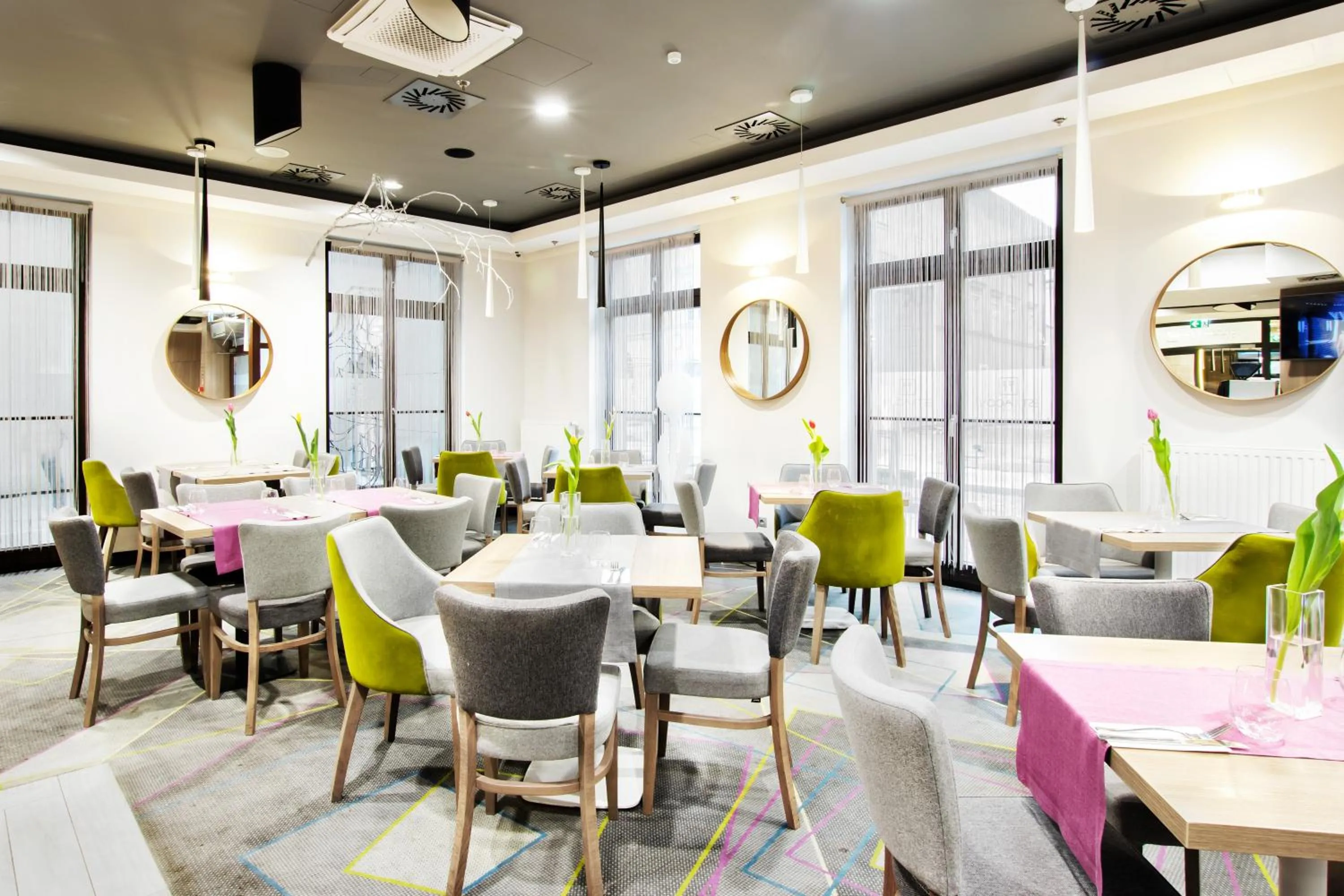 Restaurant/places to eat in Golden Tulip Krakow Kazimierz