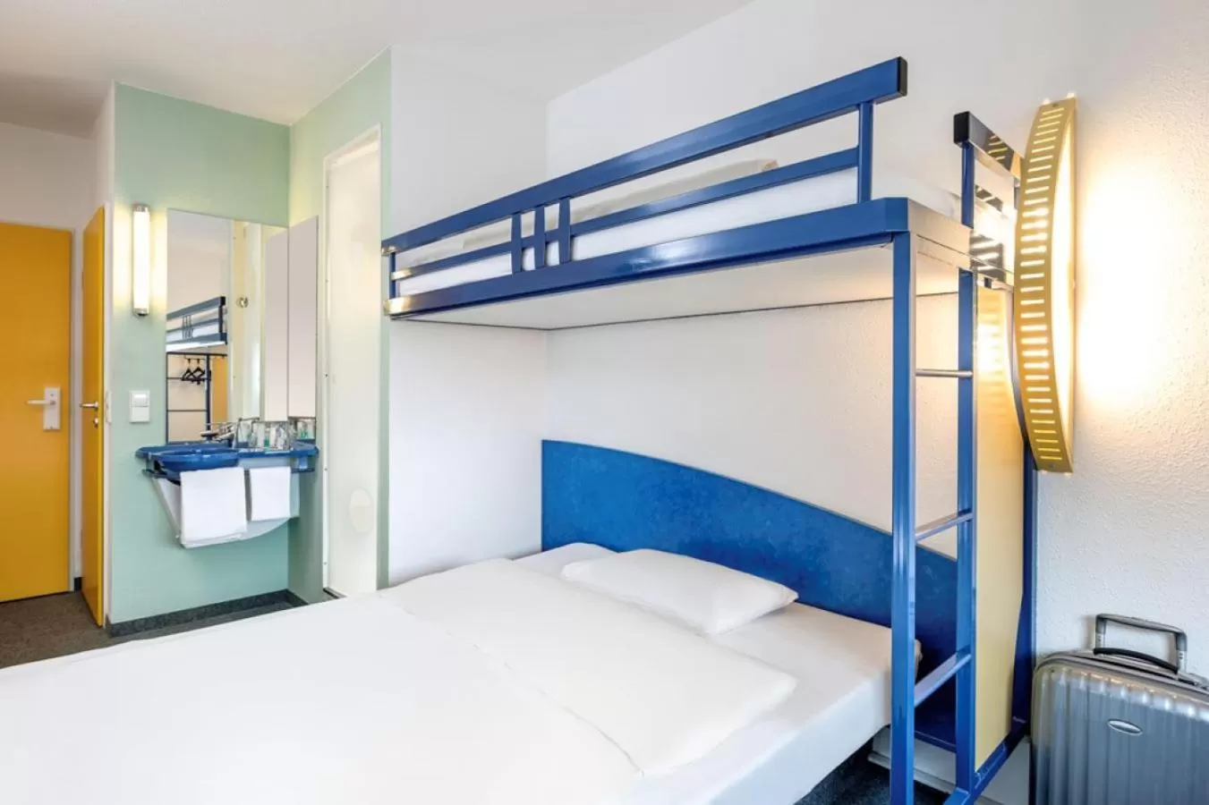 Bed in Ibis budget Hannover Hbf