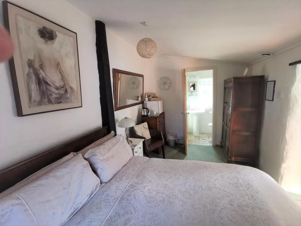 Double Room with Private Bathroom - single occupancy in Steps Farmhouse B&B