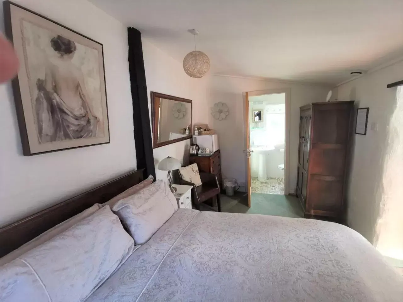 Double Room with Private Bathroom in Steps Farmhouse B&B Double Room with Private Bathroom in Steps Farmhouse B&B