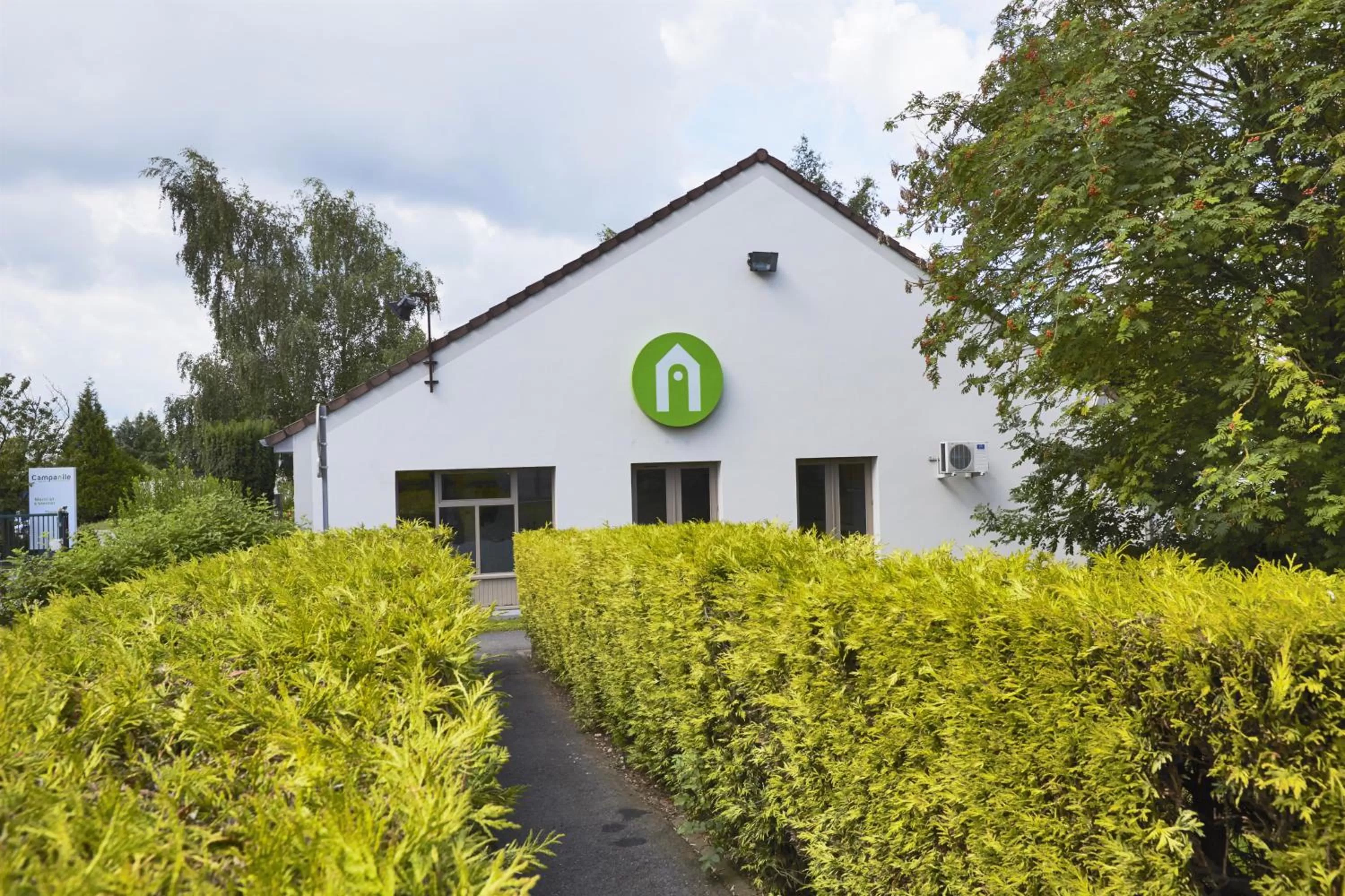 Facade/entrance in Campanile Arras - Saint-Nicolas