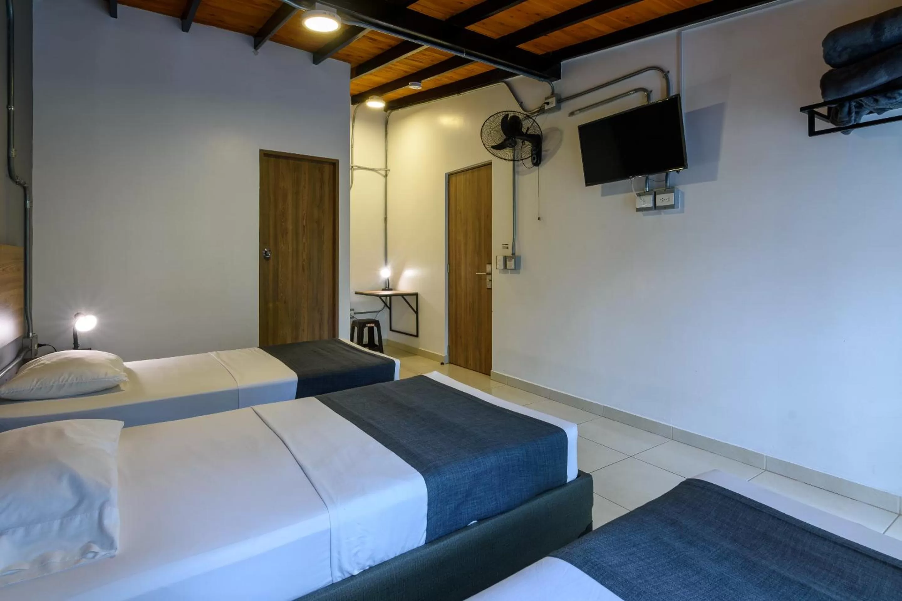 Property building, Bed in Med la palma