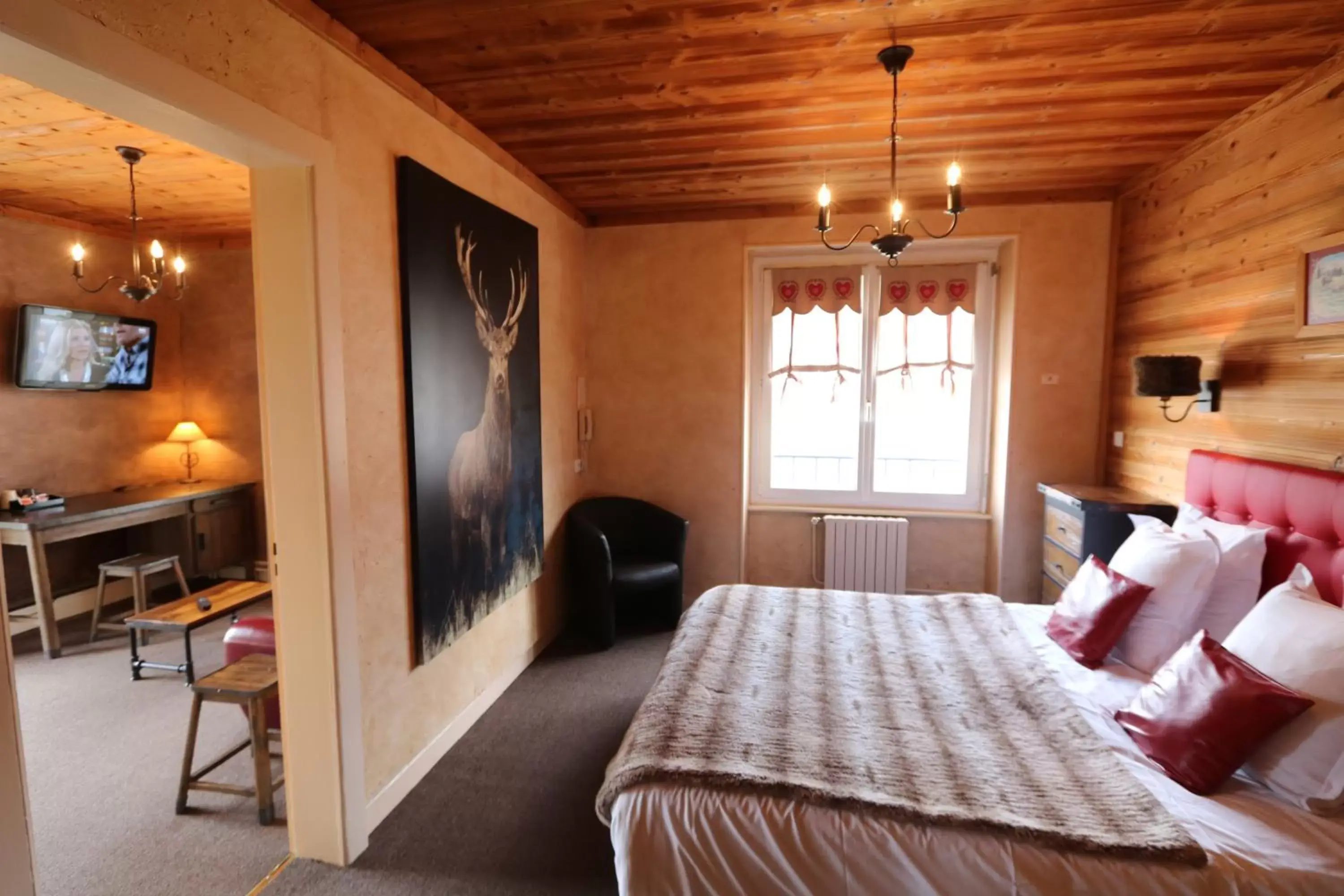 Mountain Suite with Lake View in Les Loges Du Parc Mountain Suite with Lake View in Les Loges Du Parc