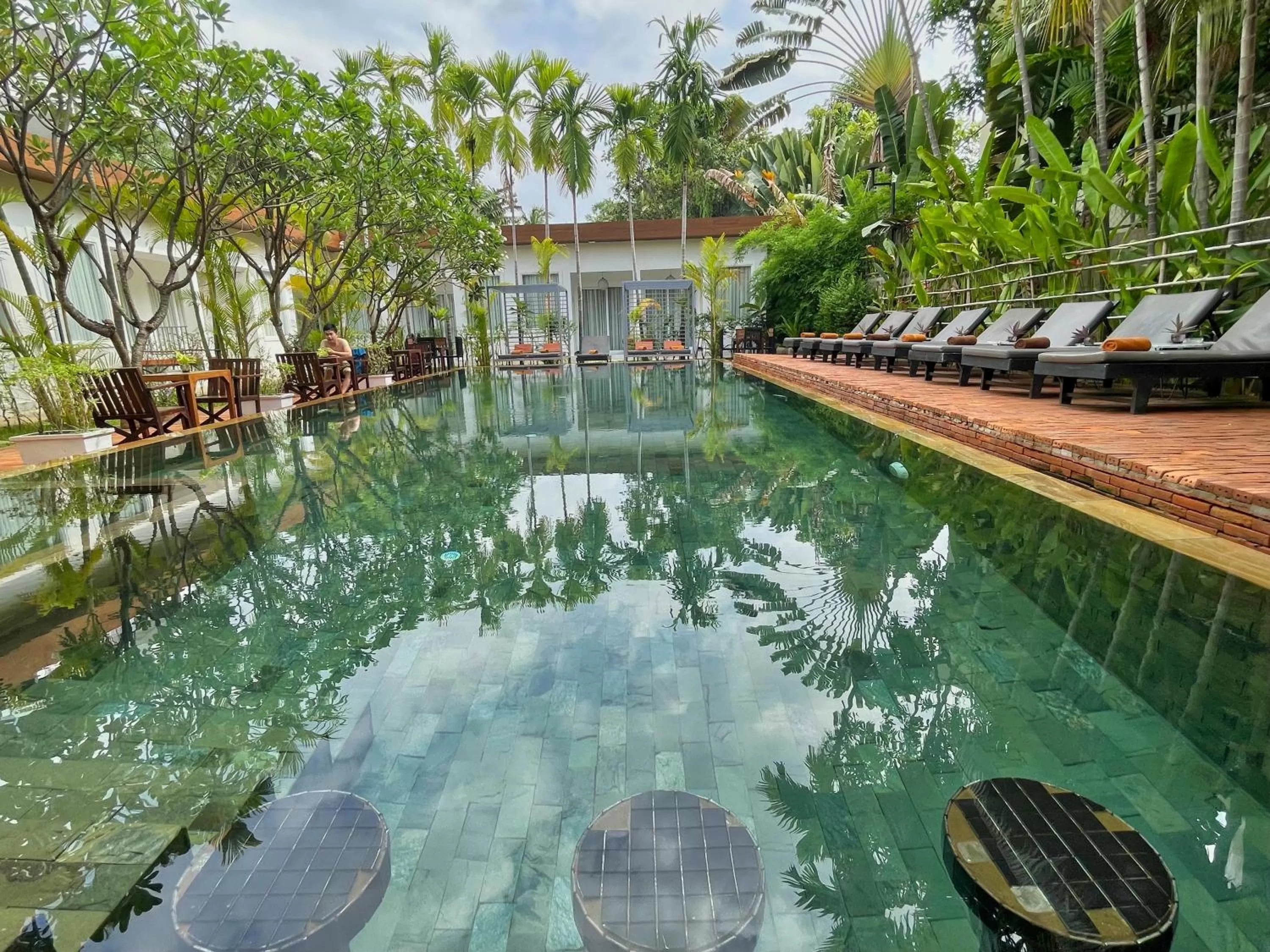 Day in Home Indochine d'Angkor Hotel