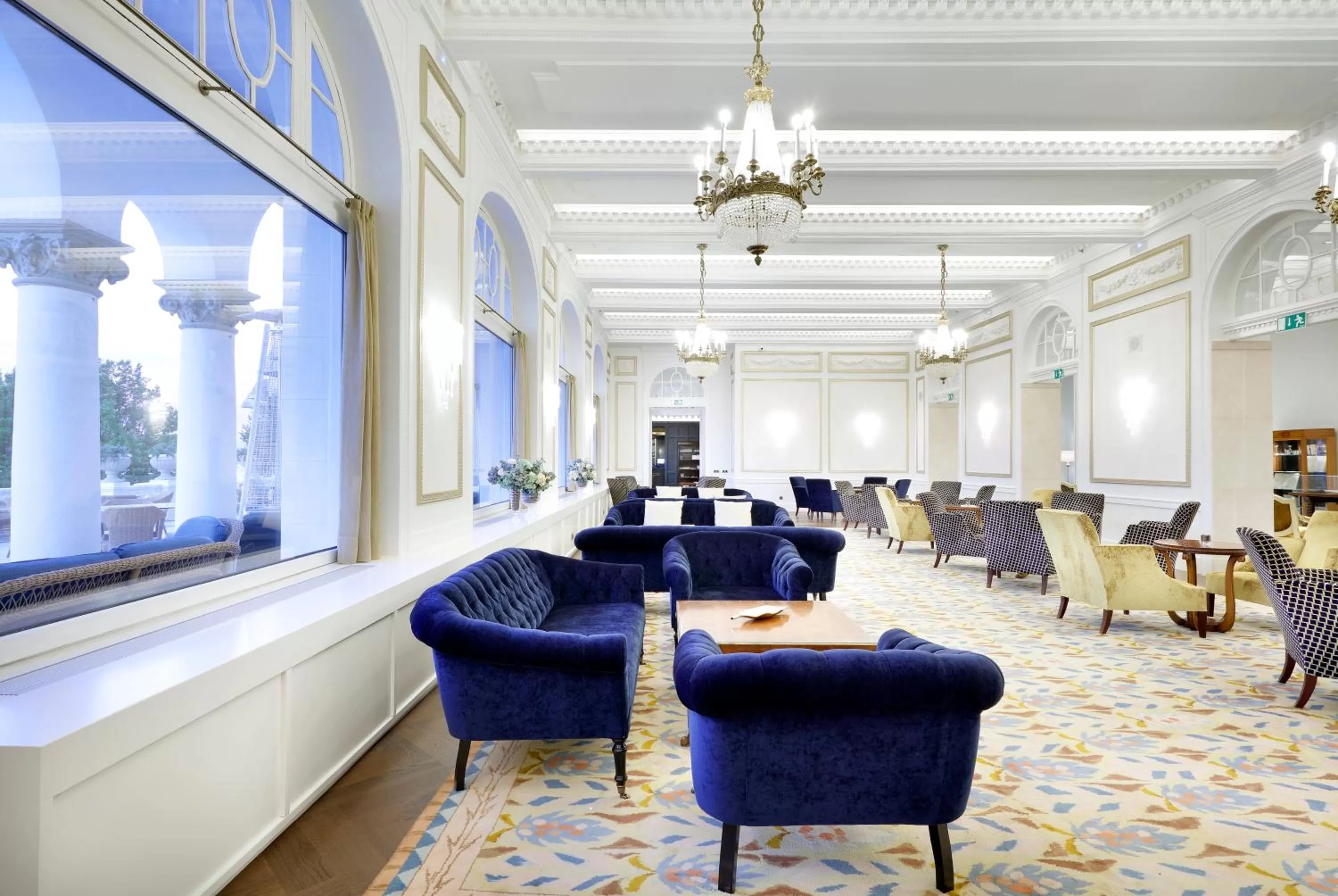 Lounge or bar in Eurostars Hotel Real