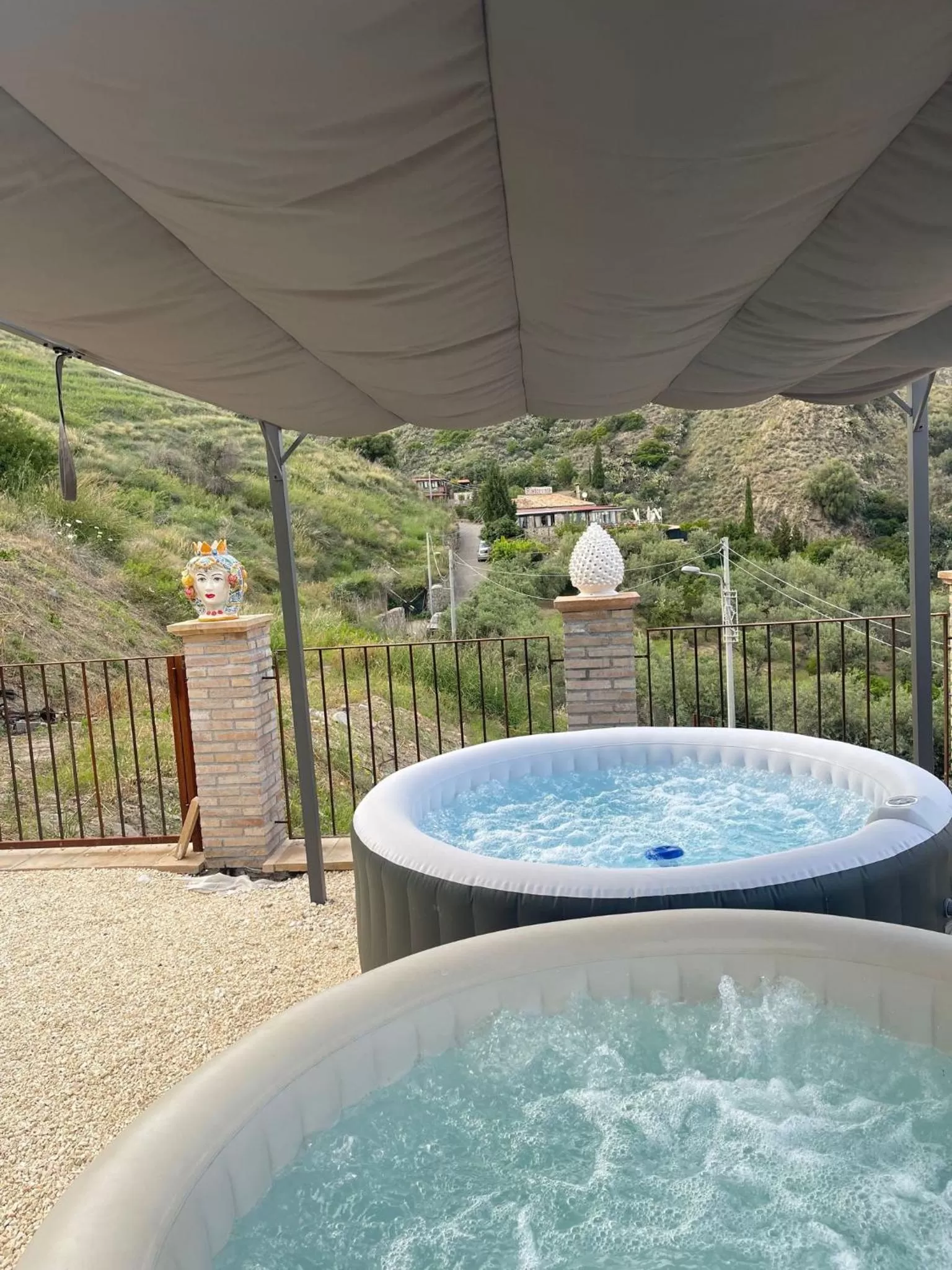 Day, Swimming Pool in Bed and Relax-Il Maniero