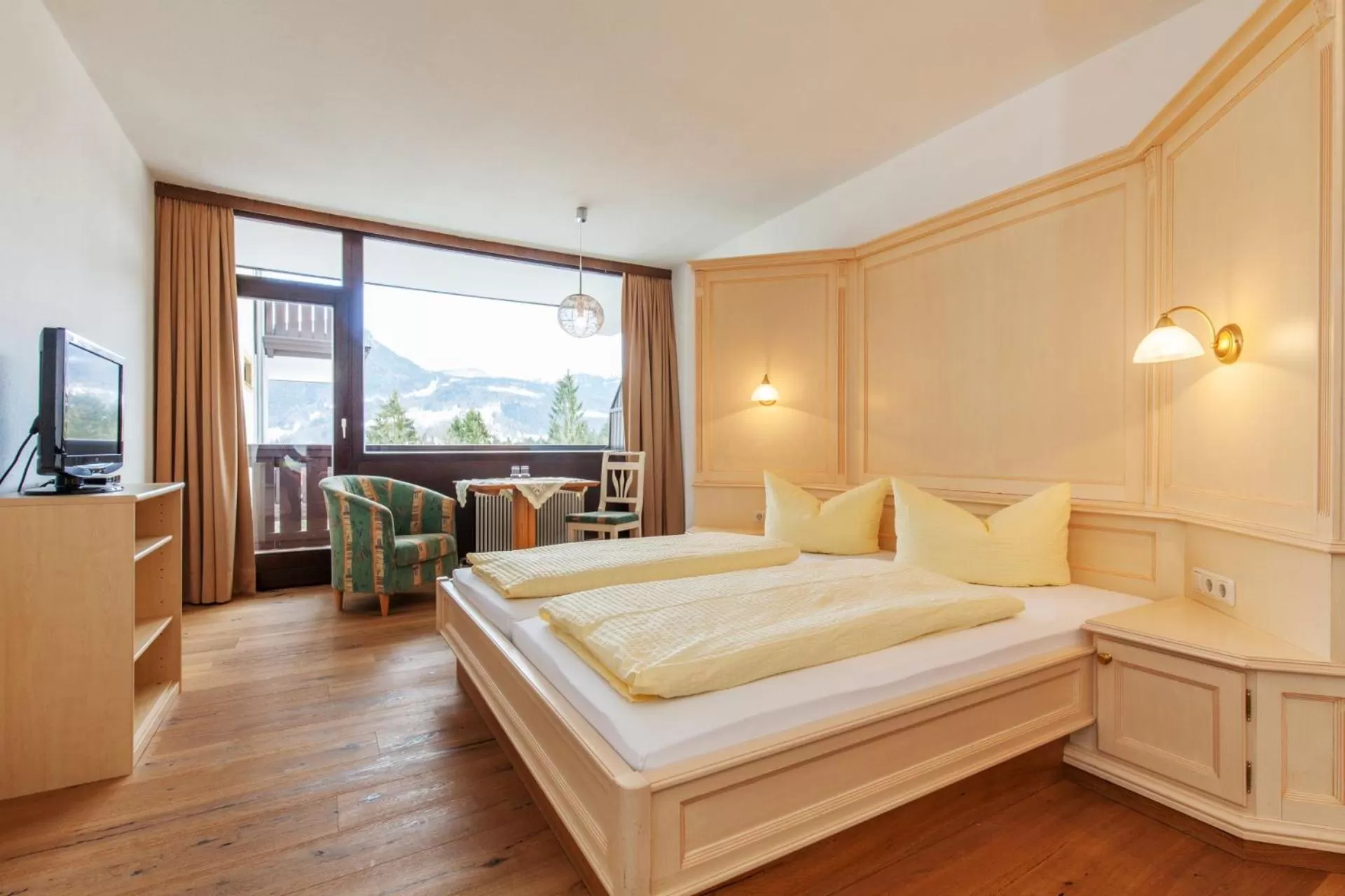 Photo of the whole room in Appartementhaus Dachsteinblick