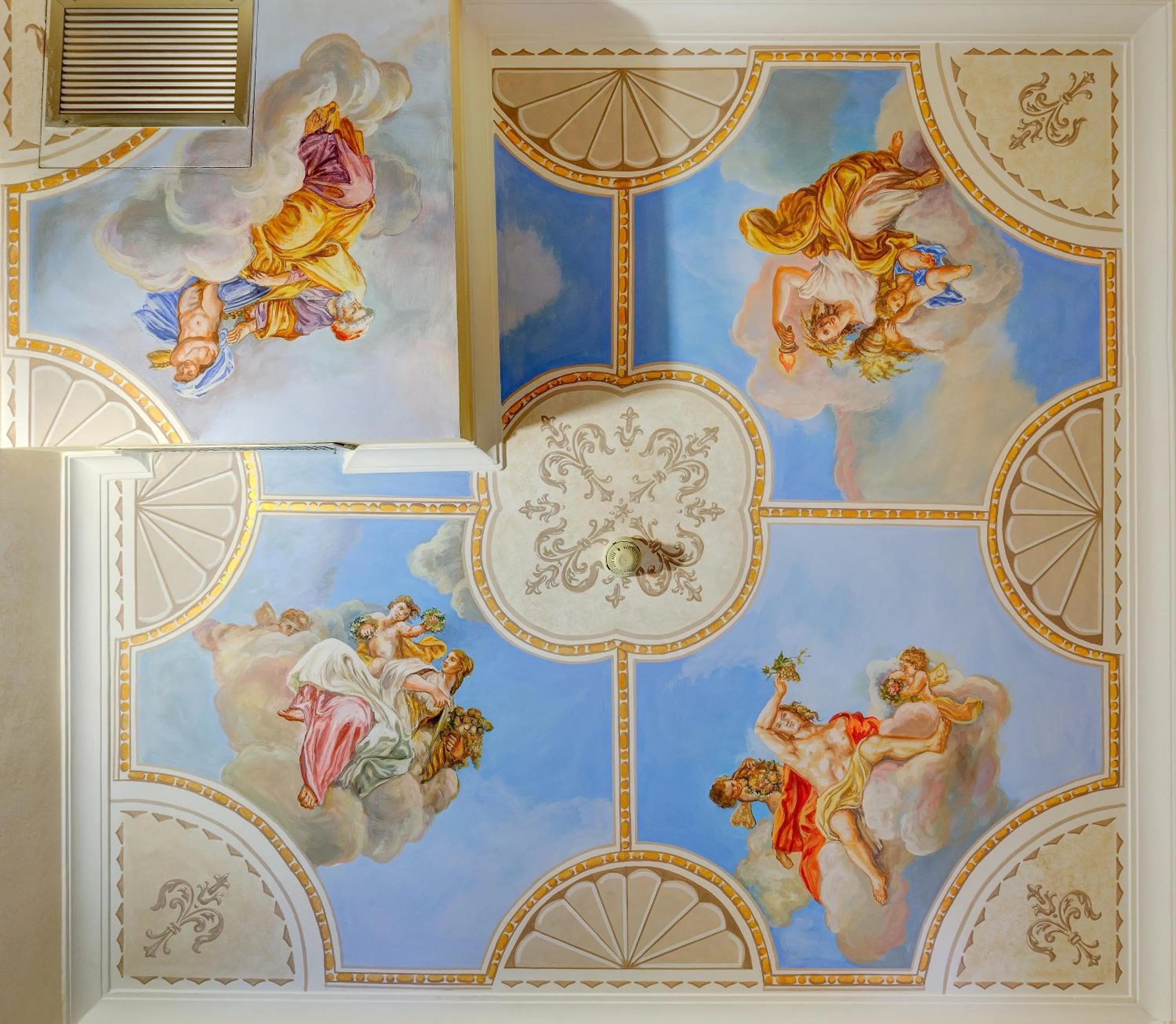Decorative detail in Hotel Amalfi