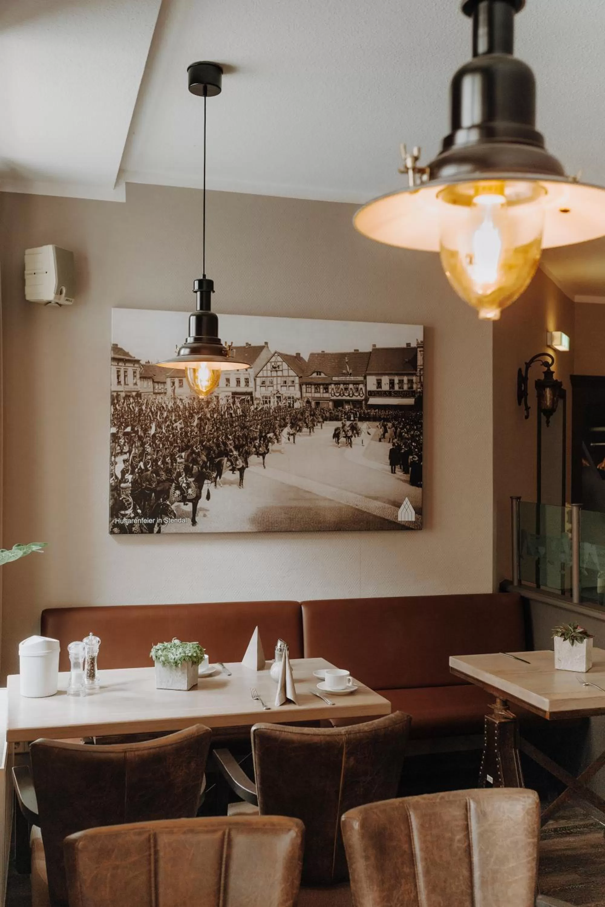 Restaurant/places to eat in Hotel Schwarzer Adler Stendal