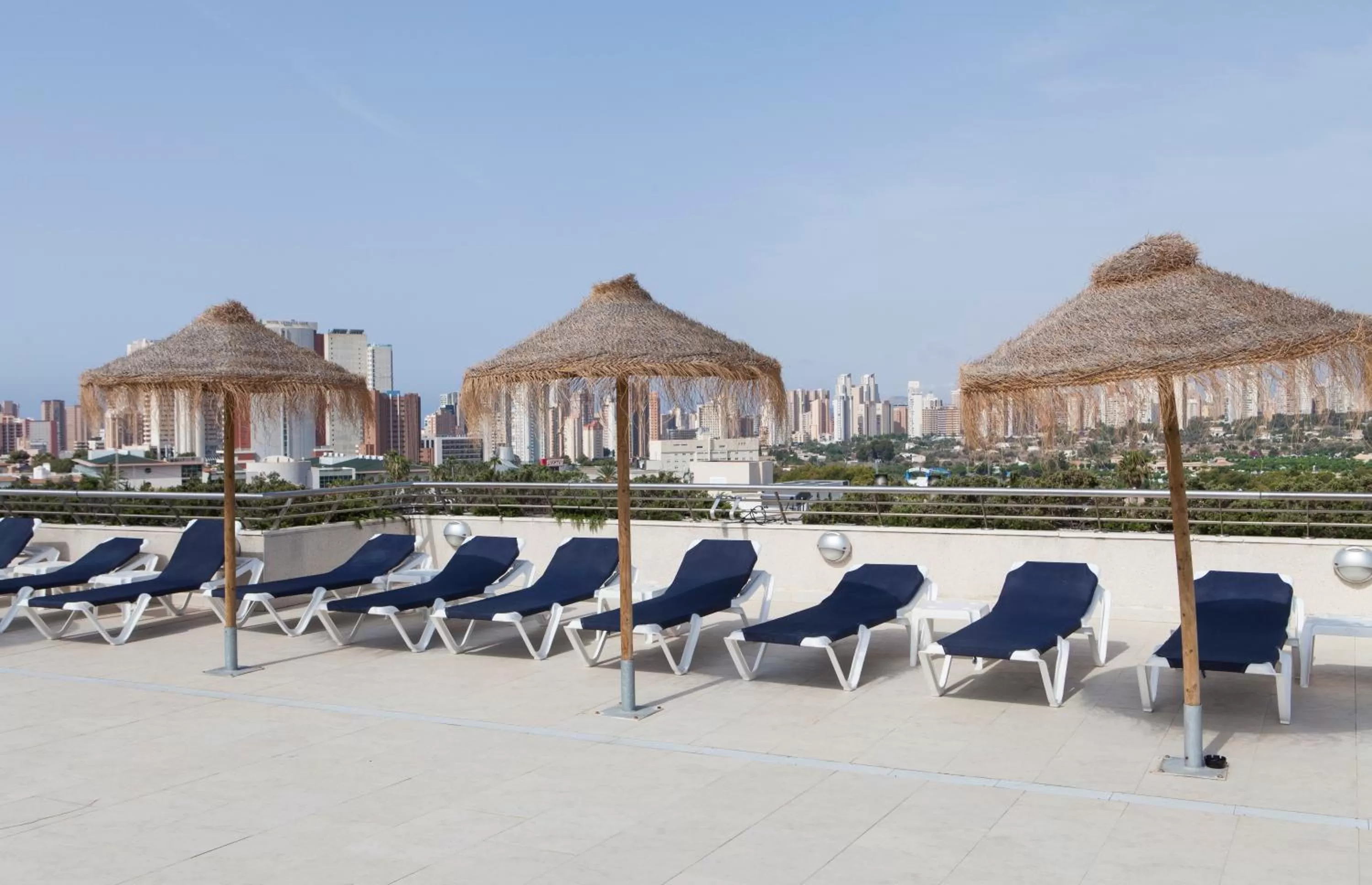 Balcony/Terrace in Hotel Deloix 4* Sup