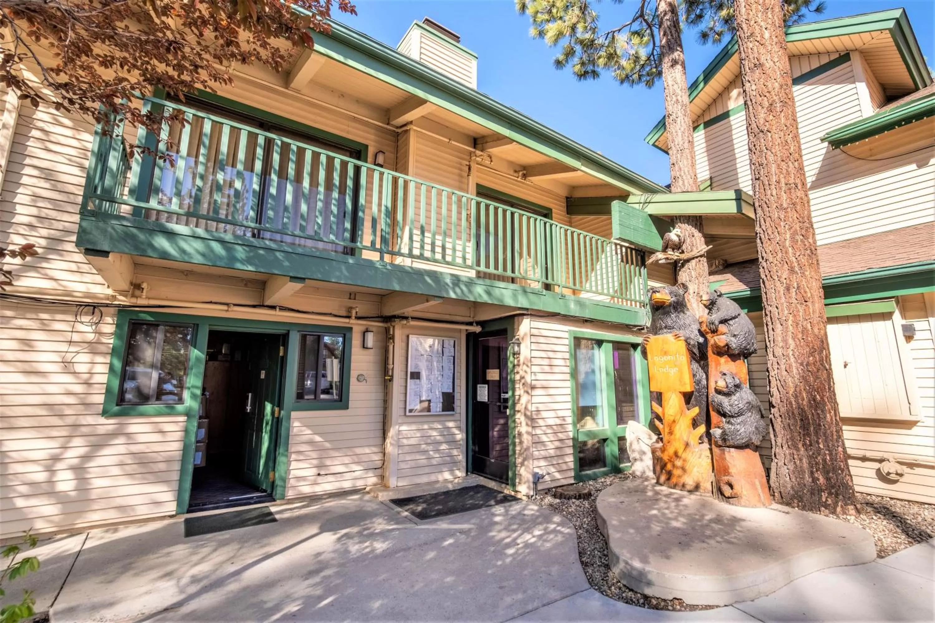 Property building in Lagonita Lodge