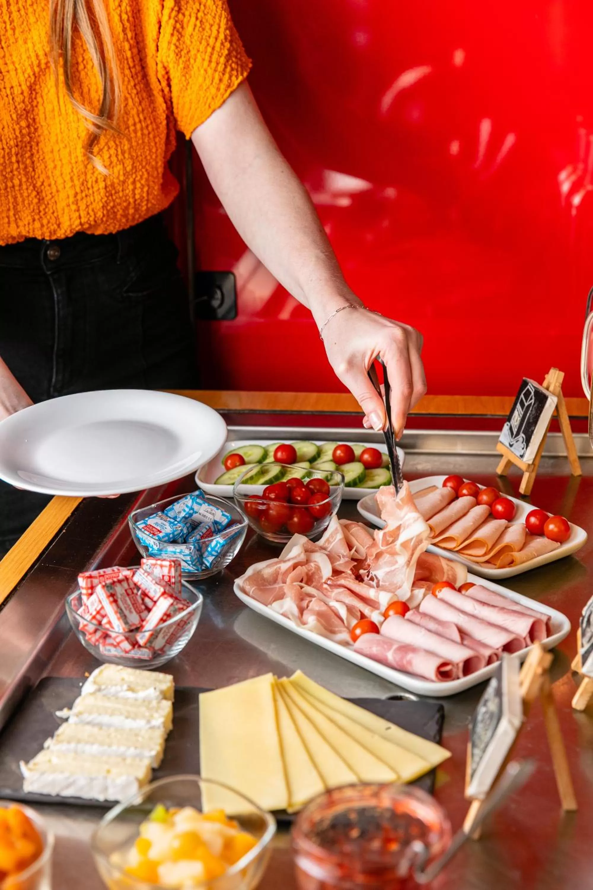 Breakfast in Hôtel Crayon Rouge - Louvre Palais Royal