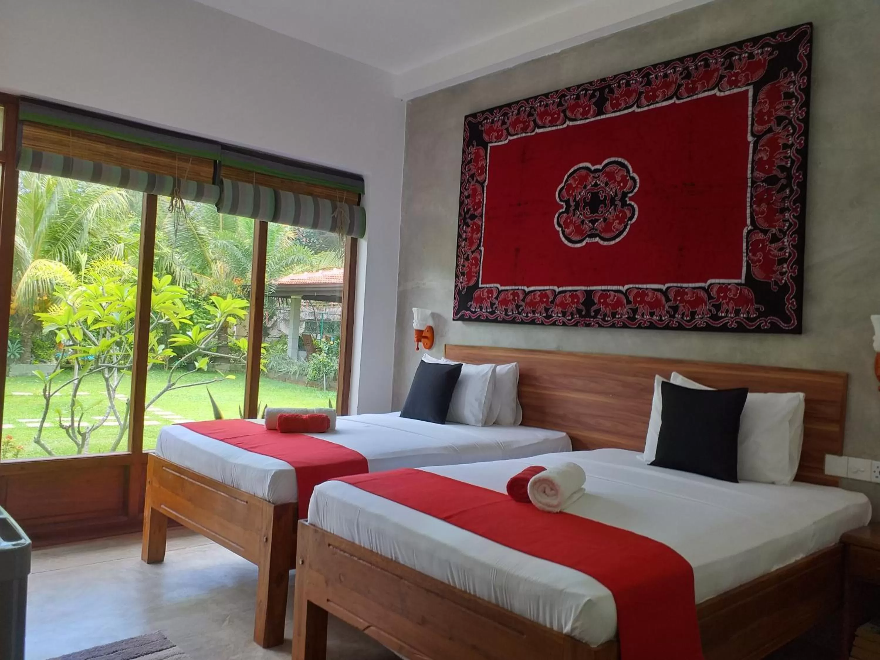 Bed in Green Wood Villa Negombo