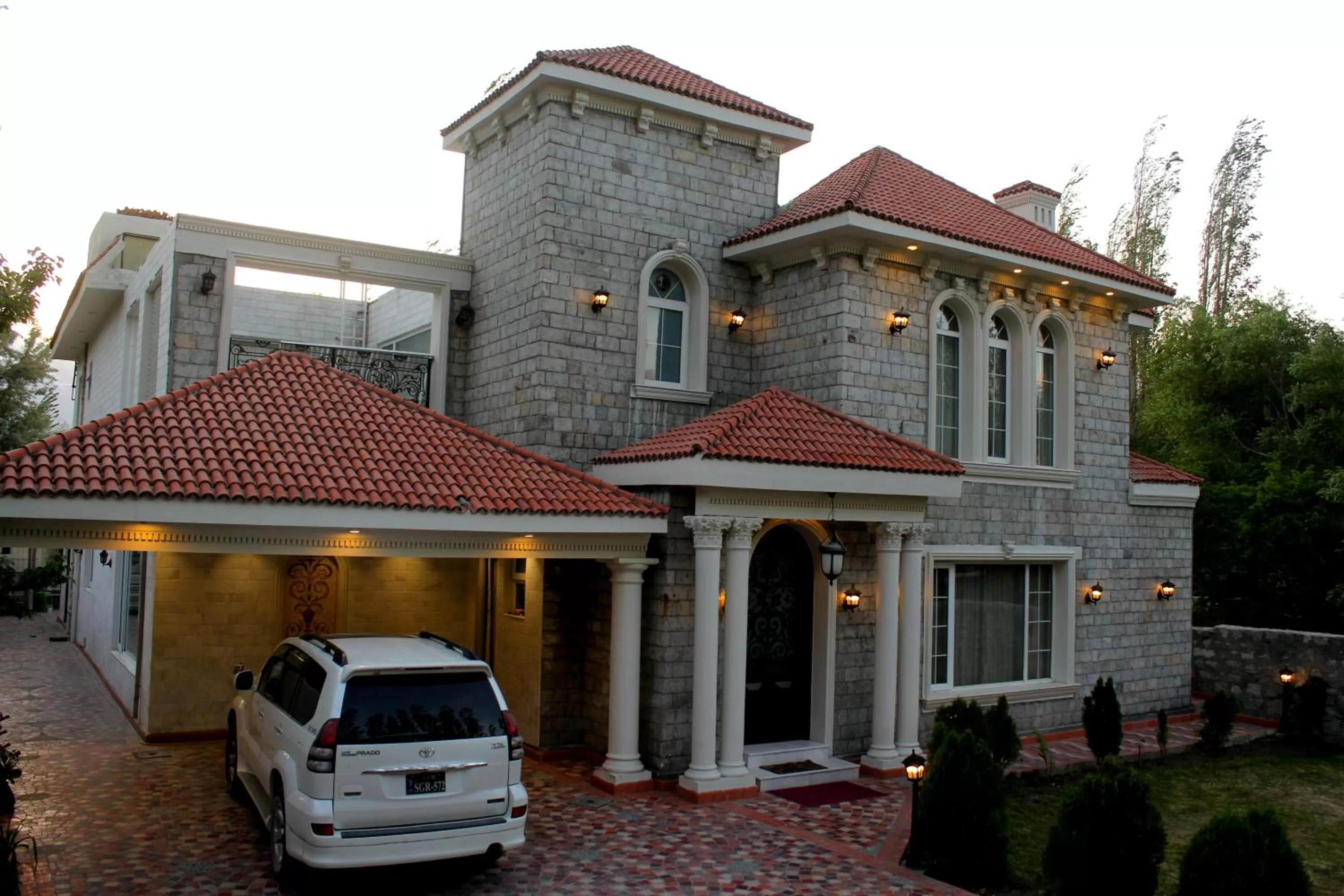 Property Building in Arish Luxury Suites