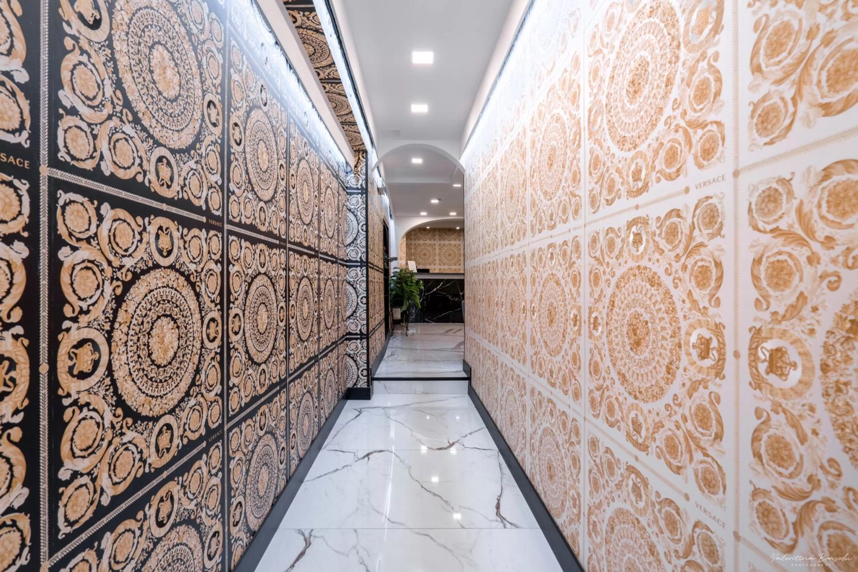 Facade/entrance in Hotel Spagna