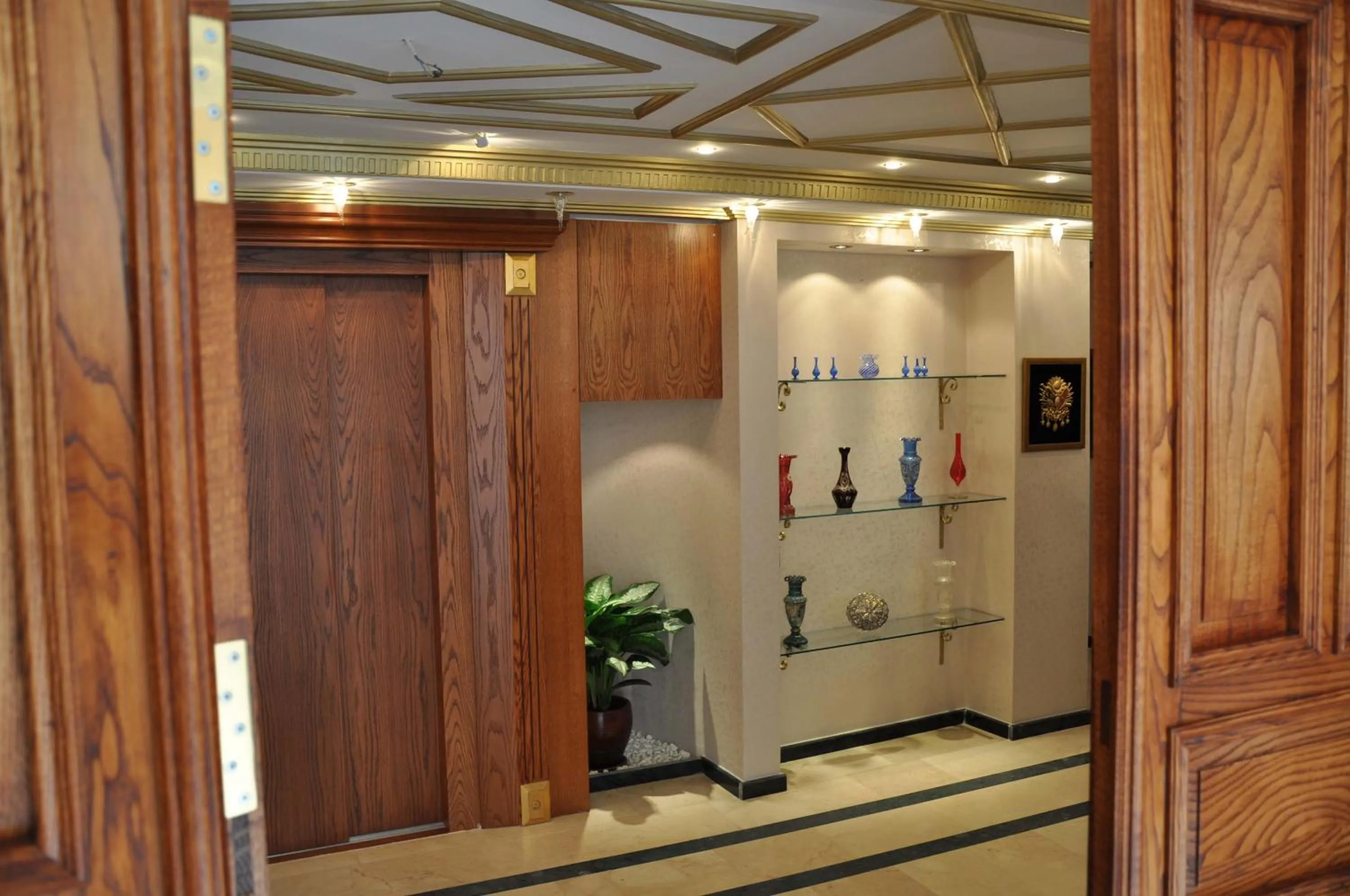 Aruna Boutique Hotel