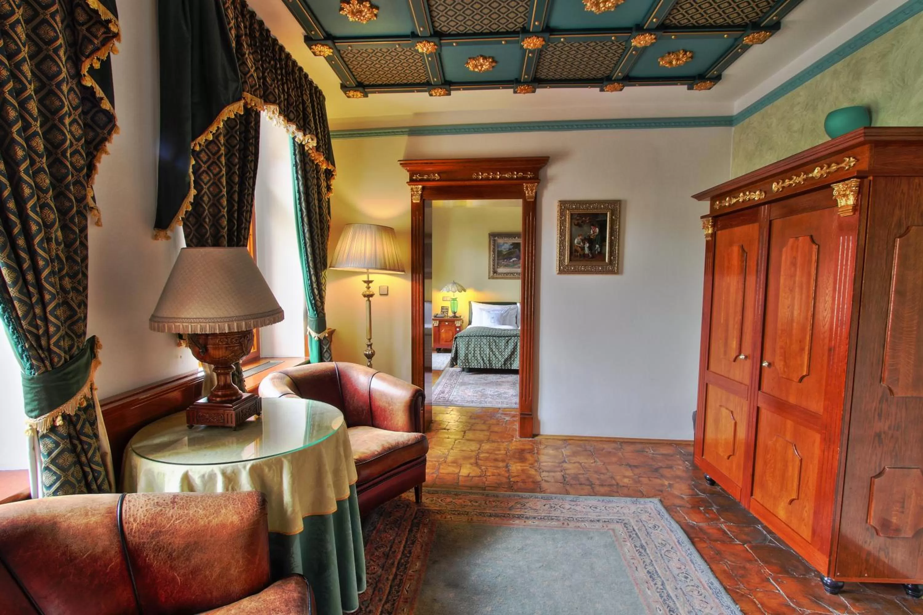 Seating area, Bed in U Páva