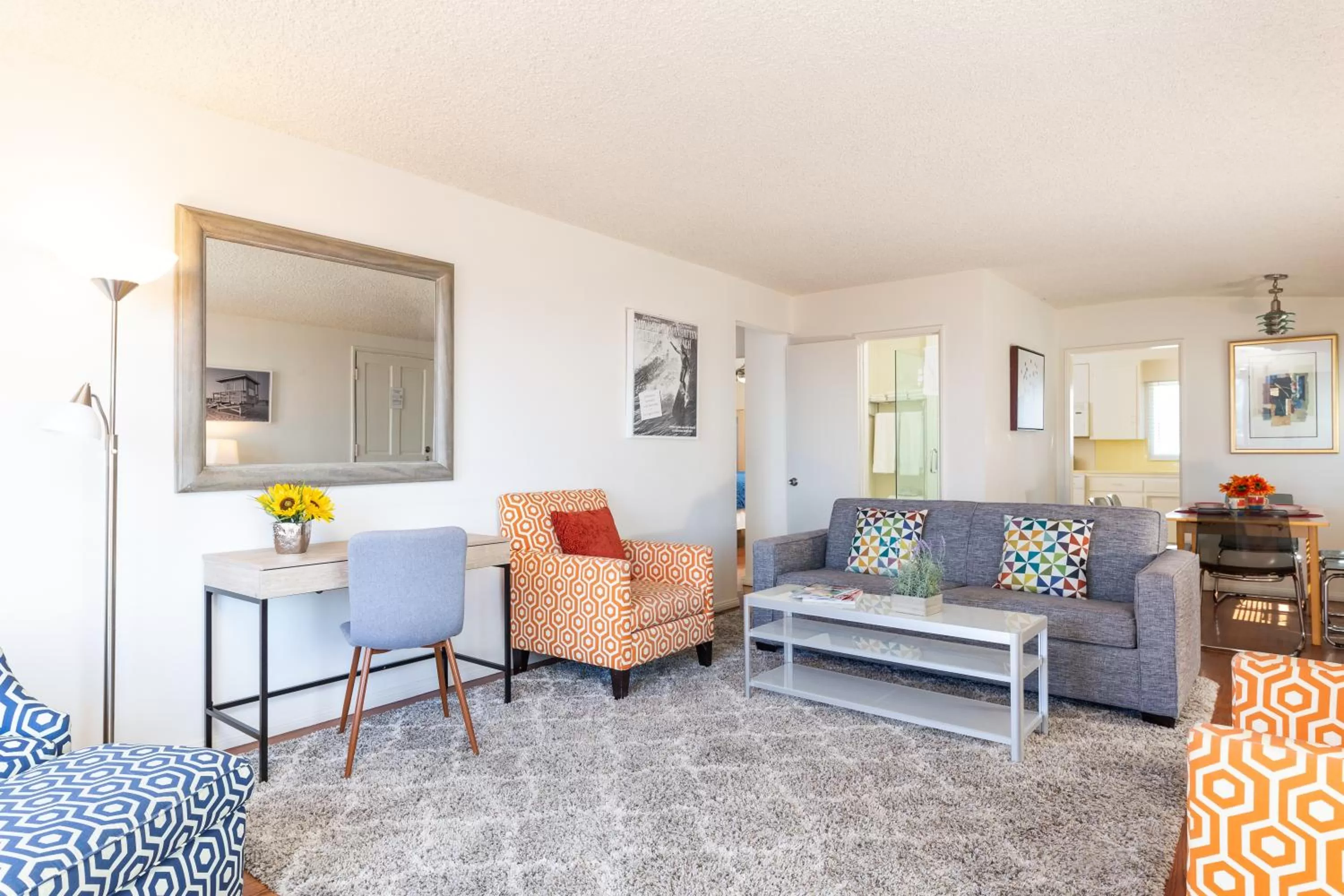 Bed in The Sea View Inn At The Beach