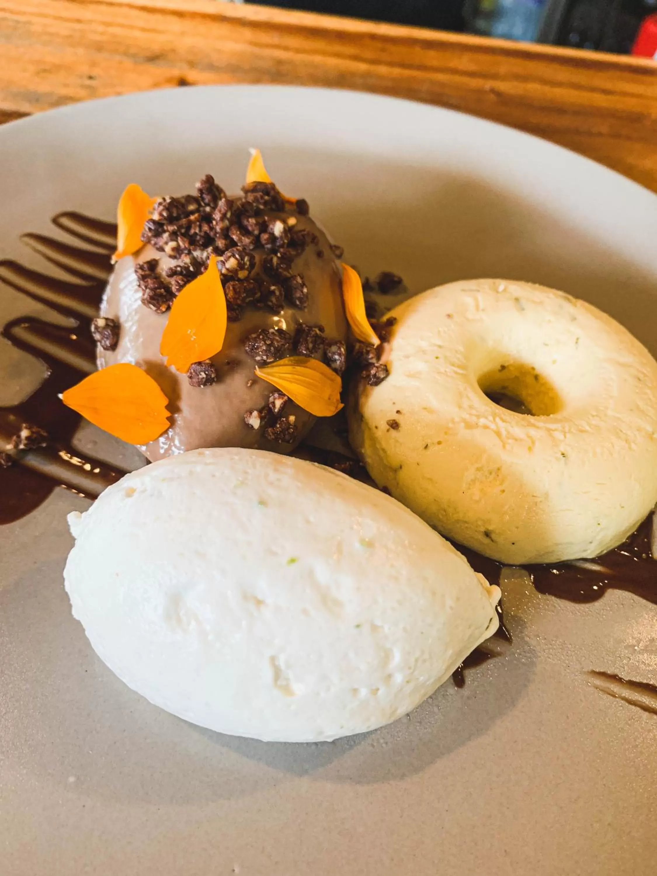 Restaurant/places to eat in Mahogany Resort & Spa