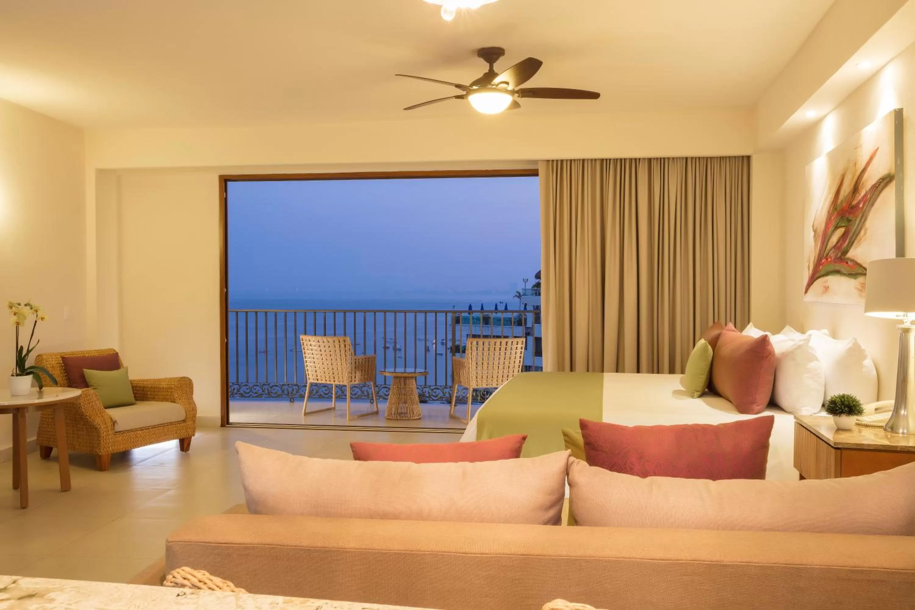 Photo of the whole room in Almar Resort Luxury LGBT Experience by Mantamar Beach Club