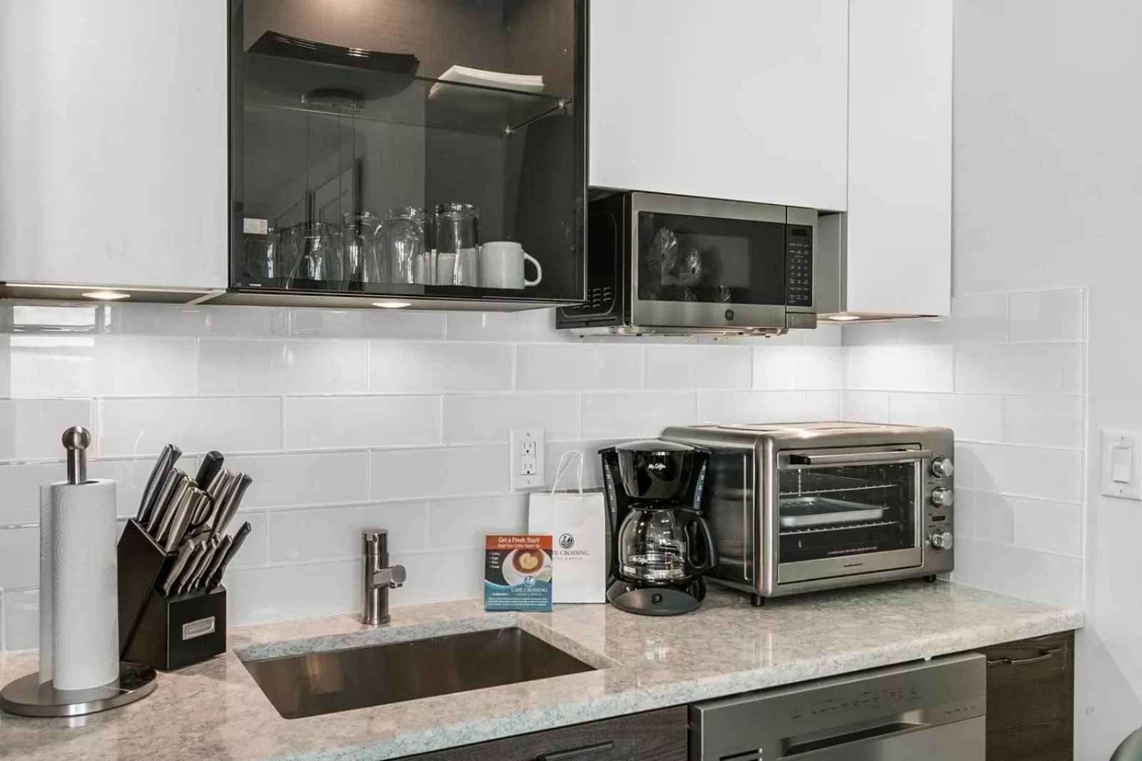 Cape Crossing Resort & Marina