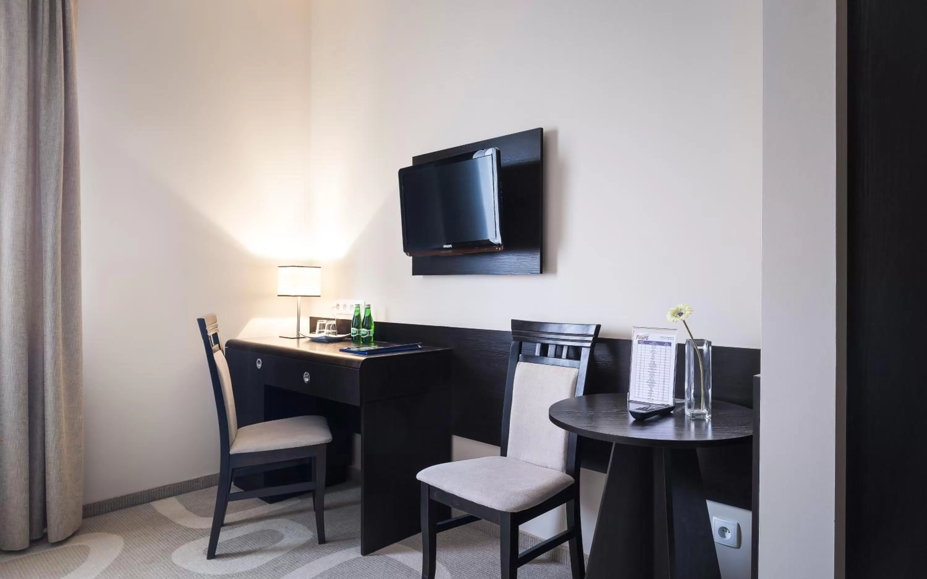 TV and multimedia in Hotel Picaro Stok