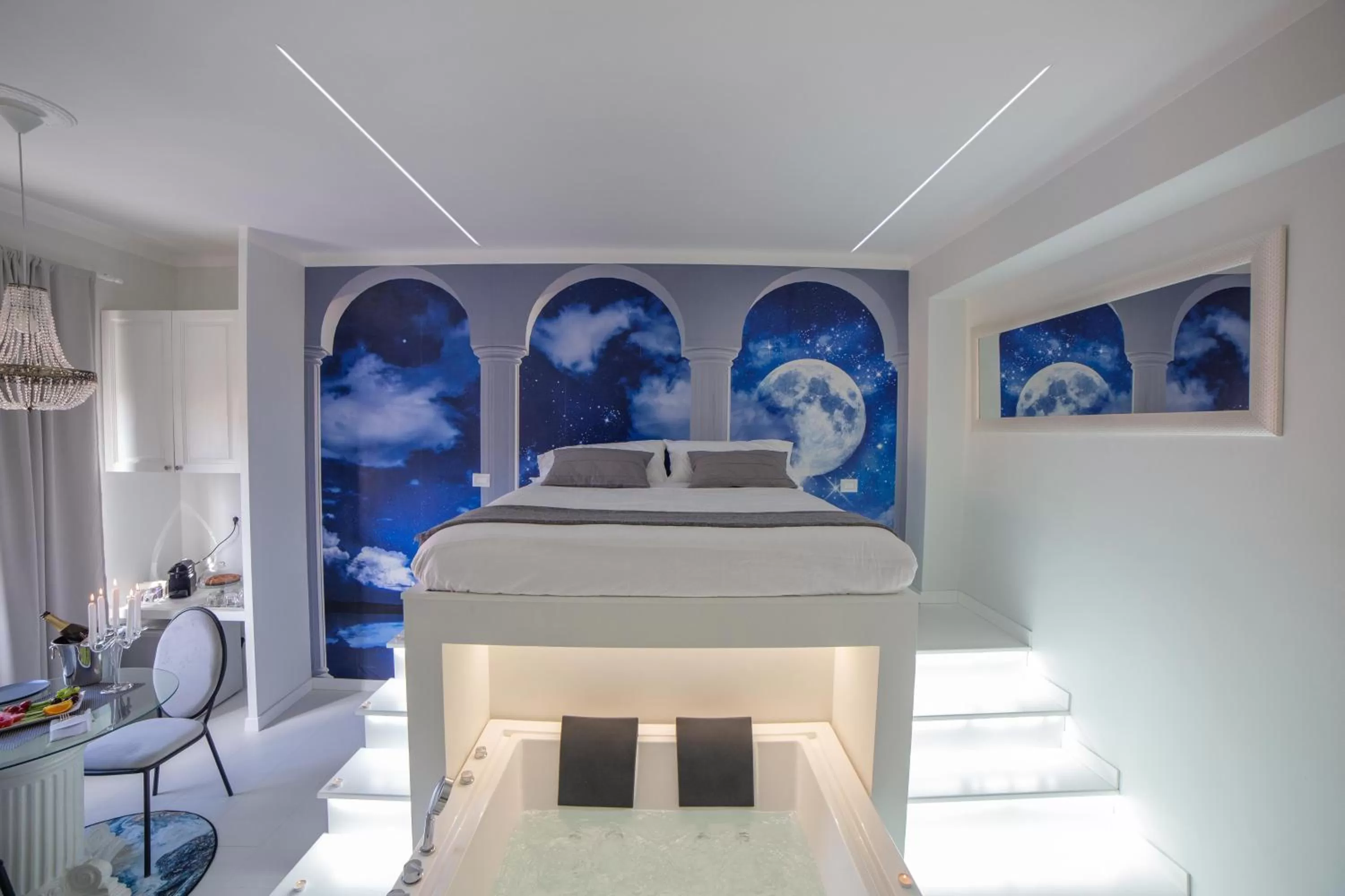 Bed in Love Suite Roma - Il Nido d'Amore