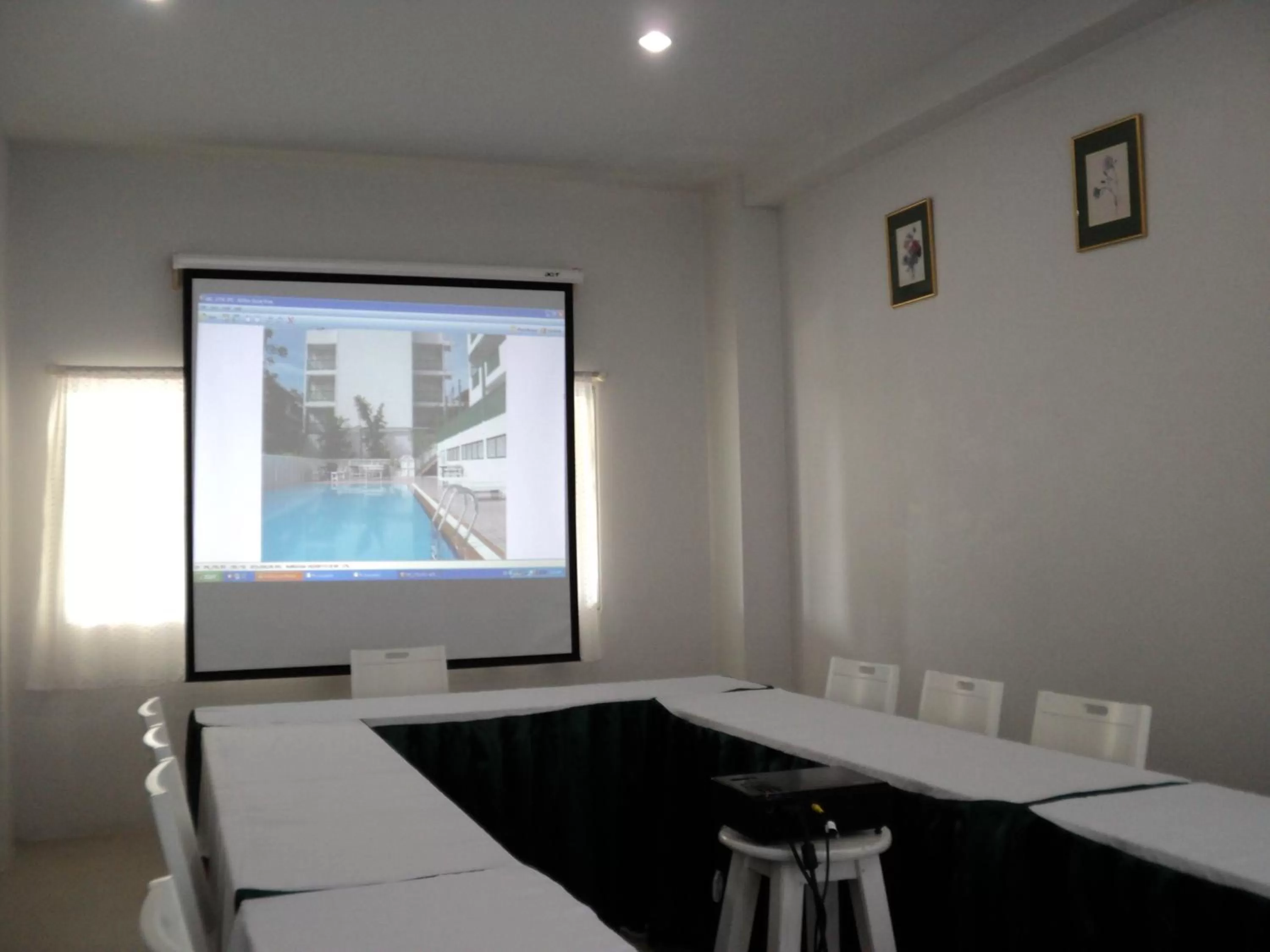 Business facilities in Makmai Villa - Rayong
