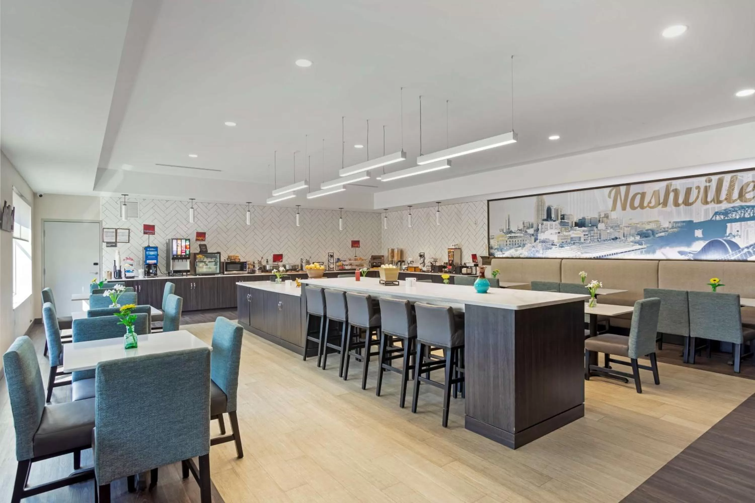 Breakfast in Best Western Plus Executive Residency Nashville Antioch