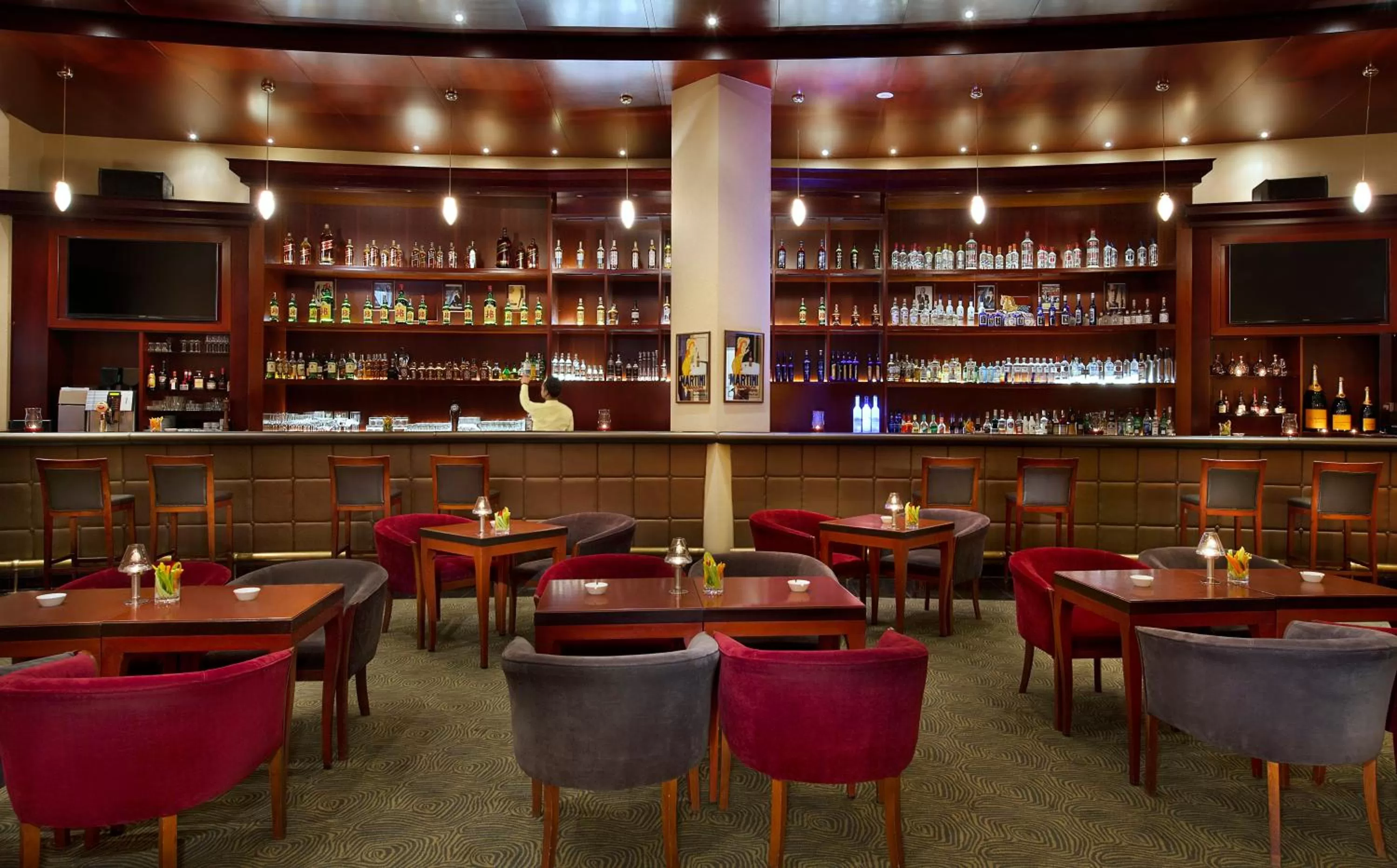 Lounge or bar in InterContinental Aqaba by IHG