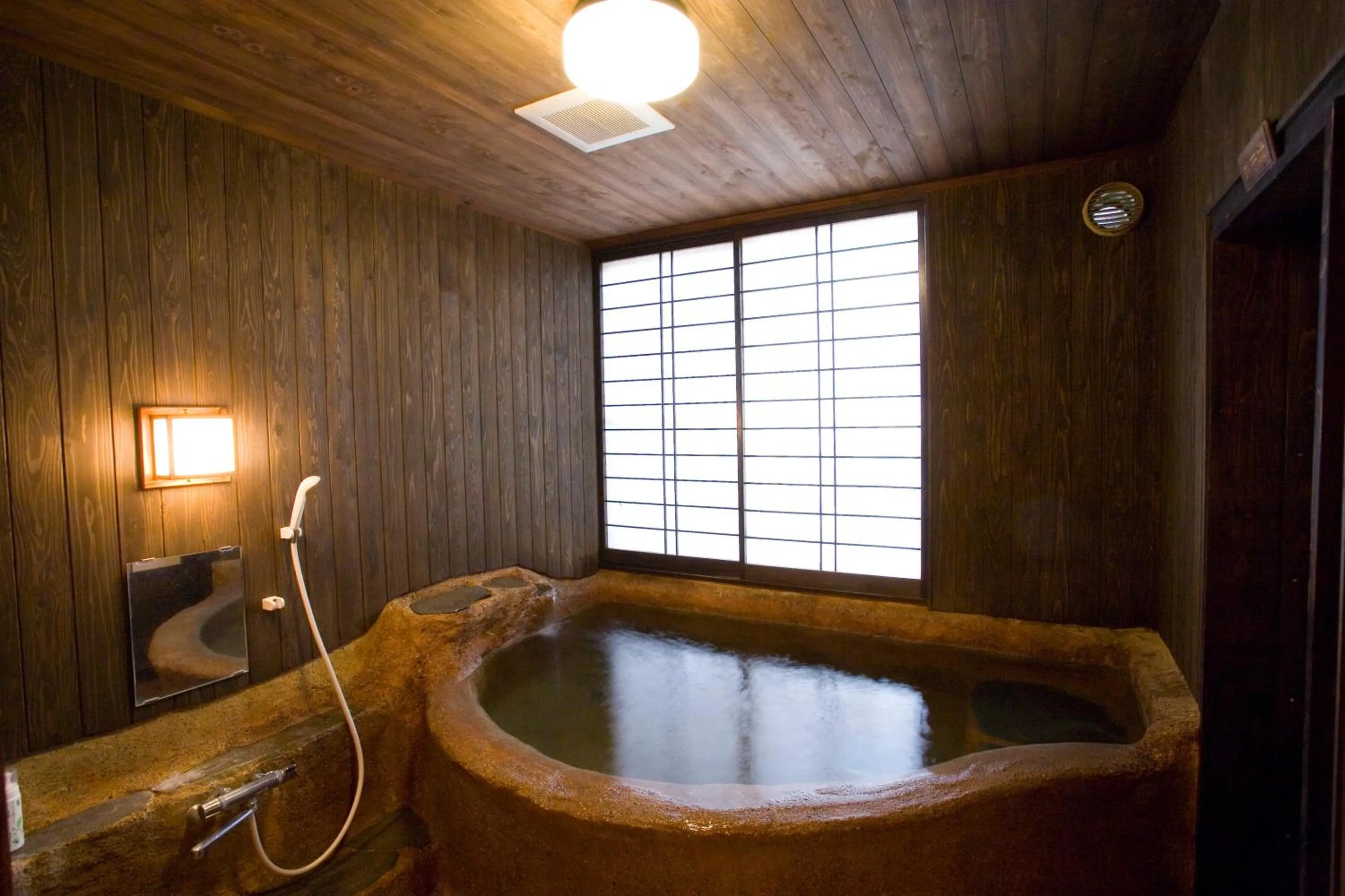 Hot Spring Bath in Ryokan Yoshidaya