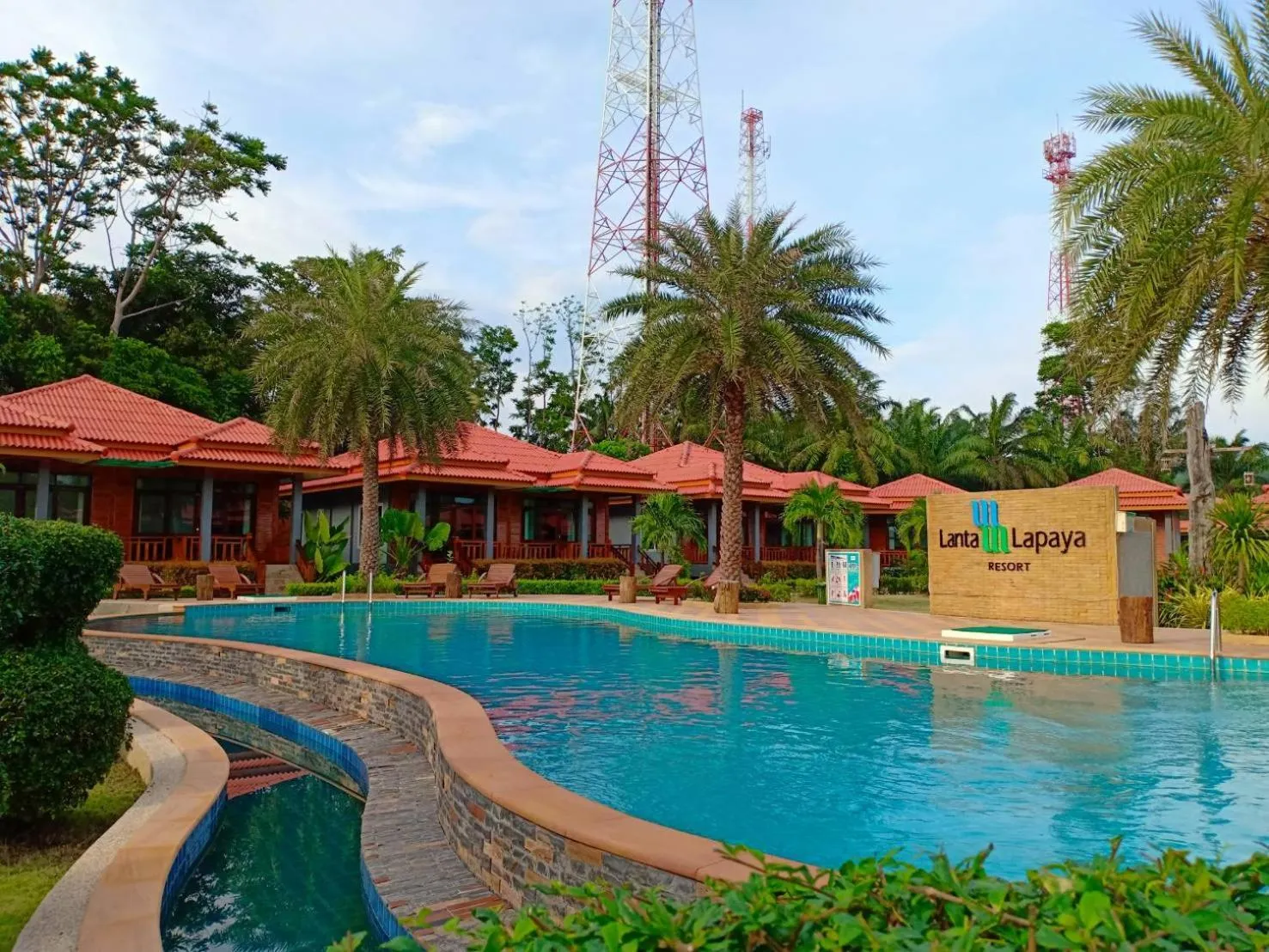 Property building in Lanta Lapaya Resort