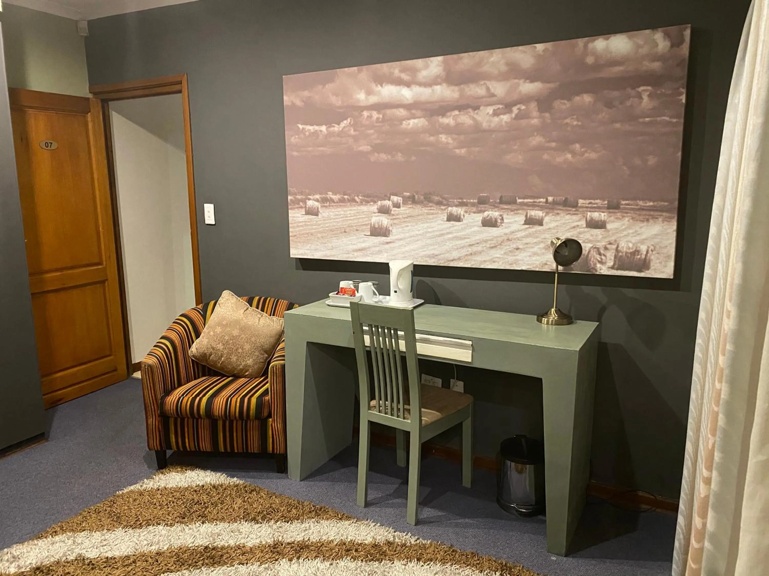 Seating area in Marion Lodge