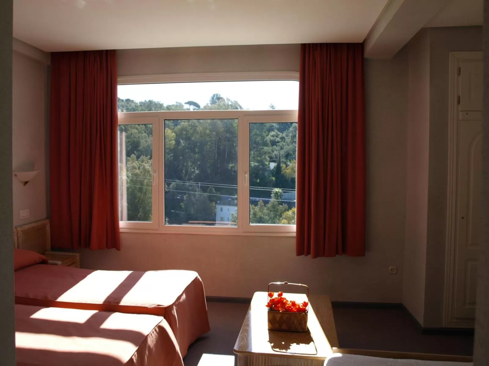 Balcony/Terrace, Bed in Hotel San Jorge