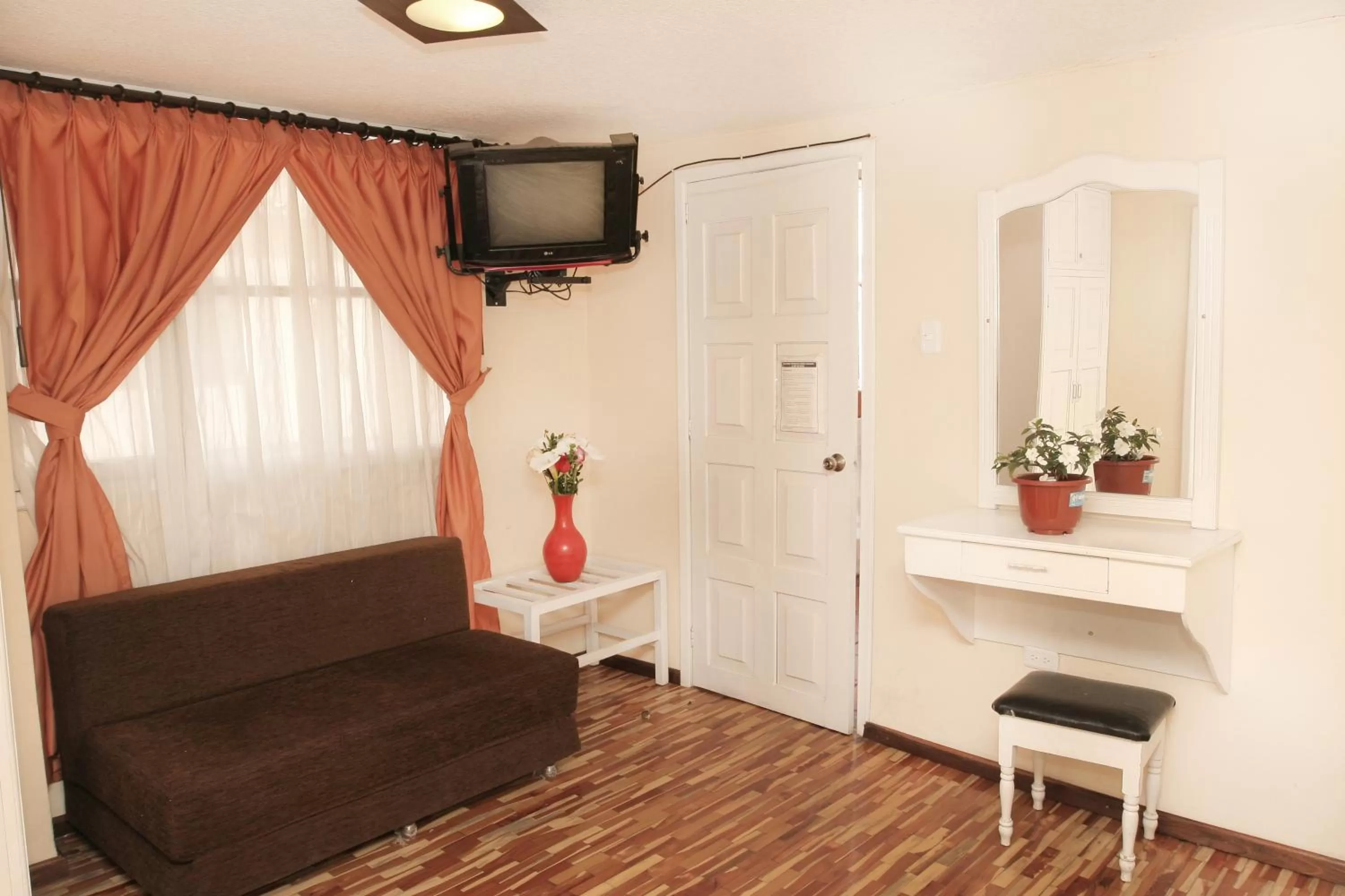 Photo of the whole room in Hotel Europa