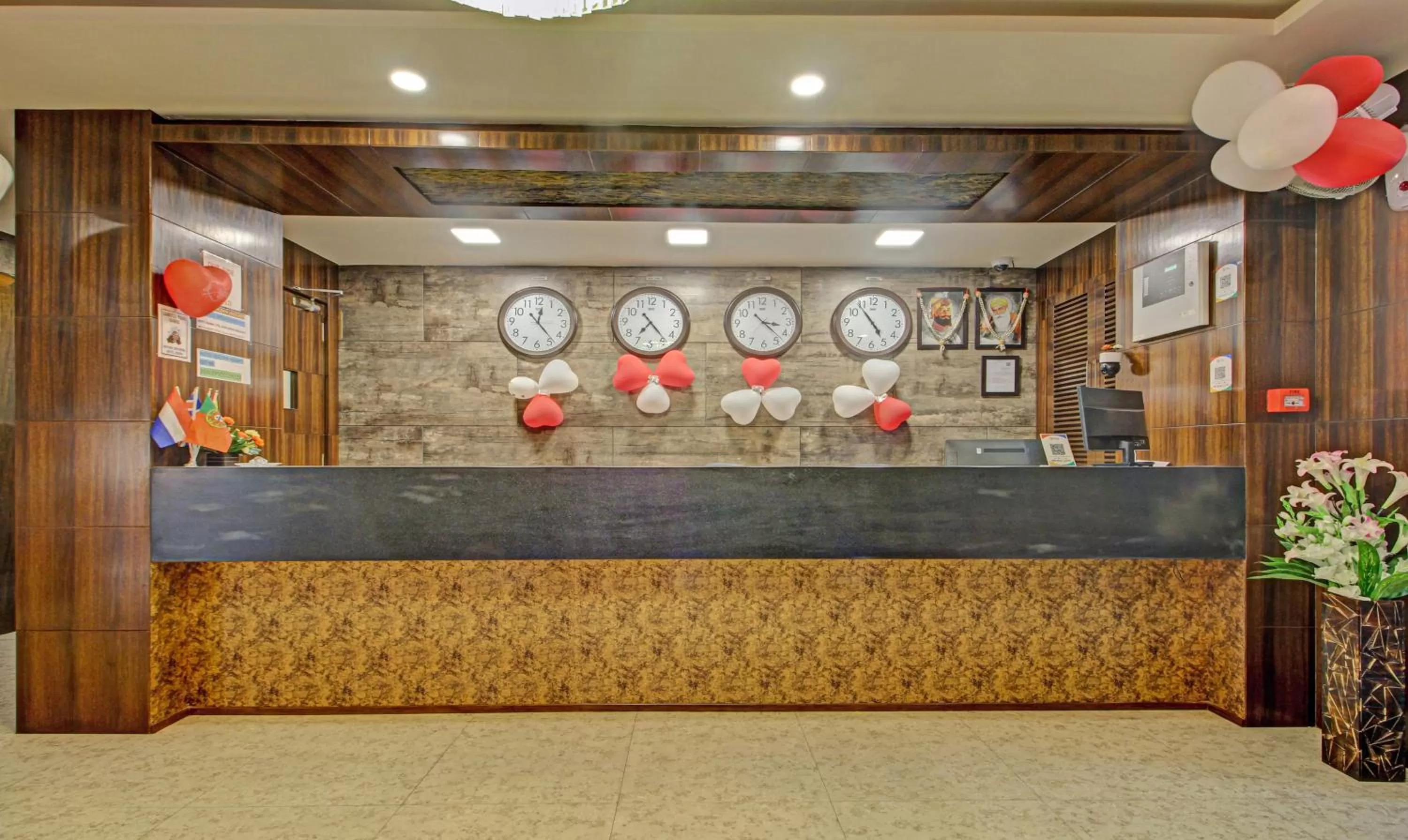 Lobby or reception in Treebo Golden Heights