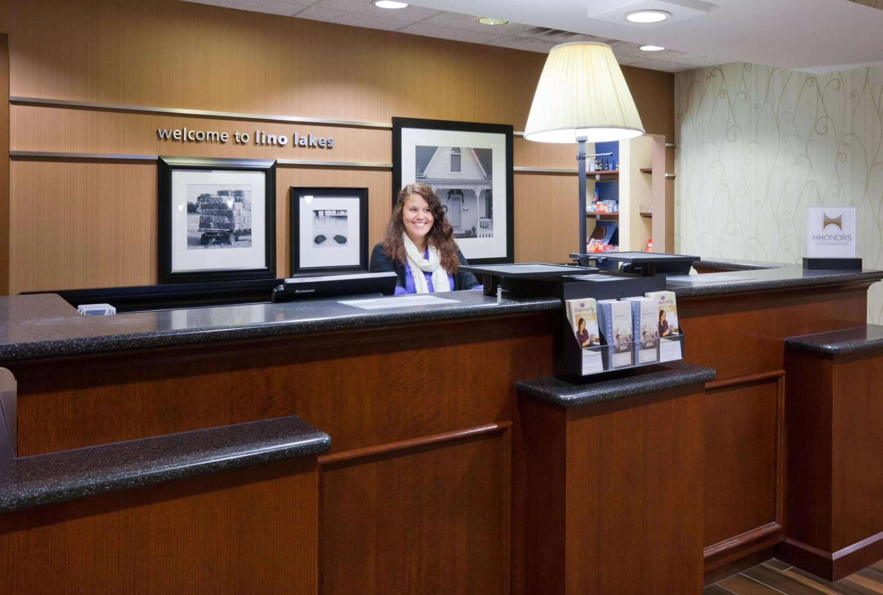 Lobby or reception in Hampton Inn & Suites Lino Lakes