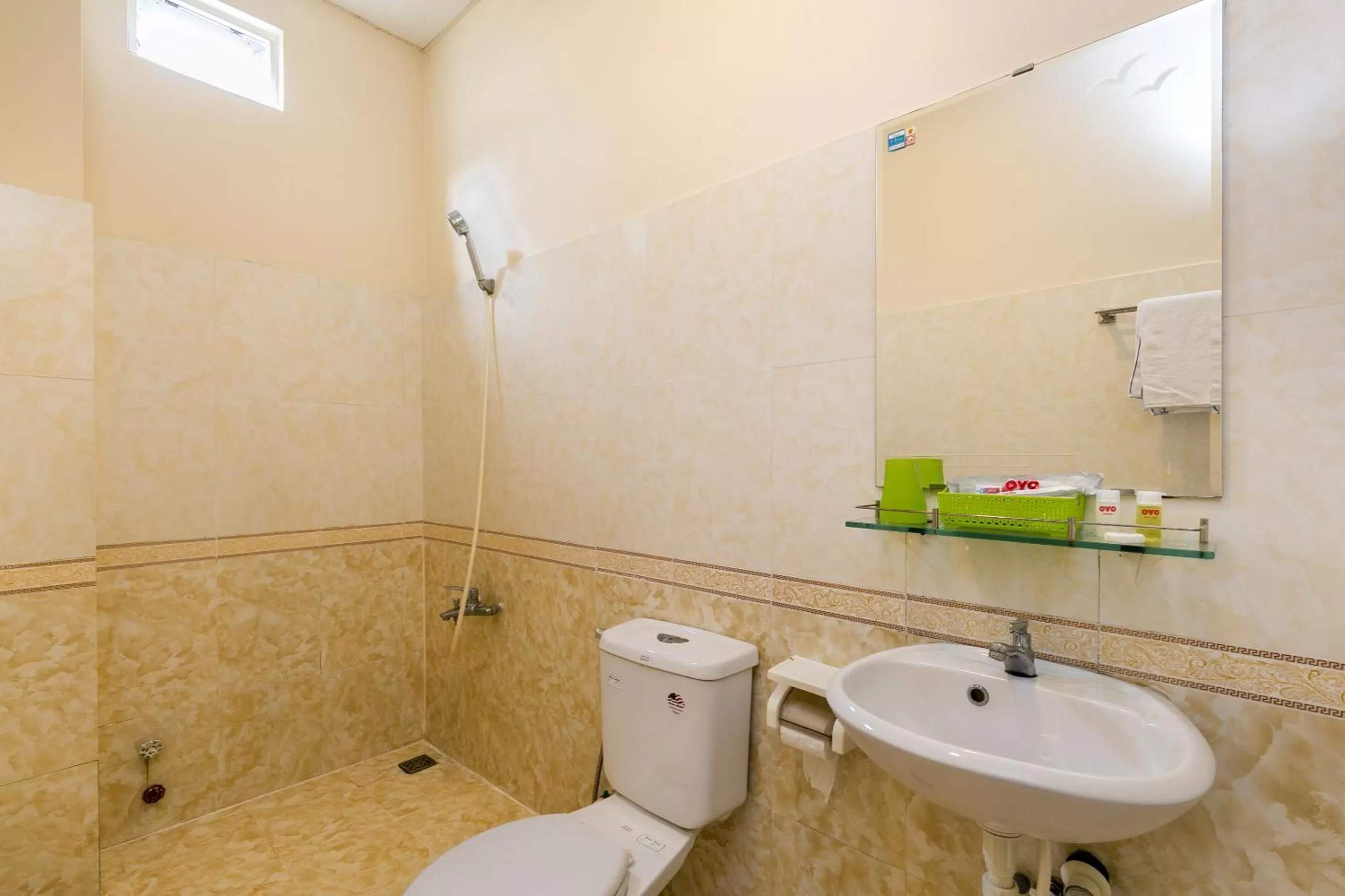 Bathroom in Ngoc Linh Hotel