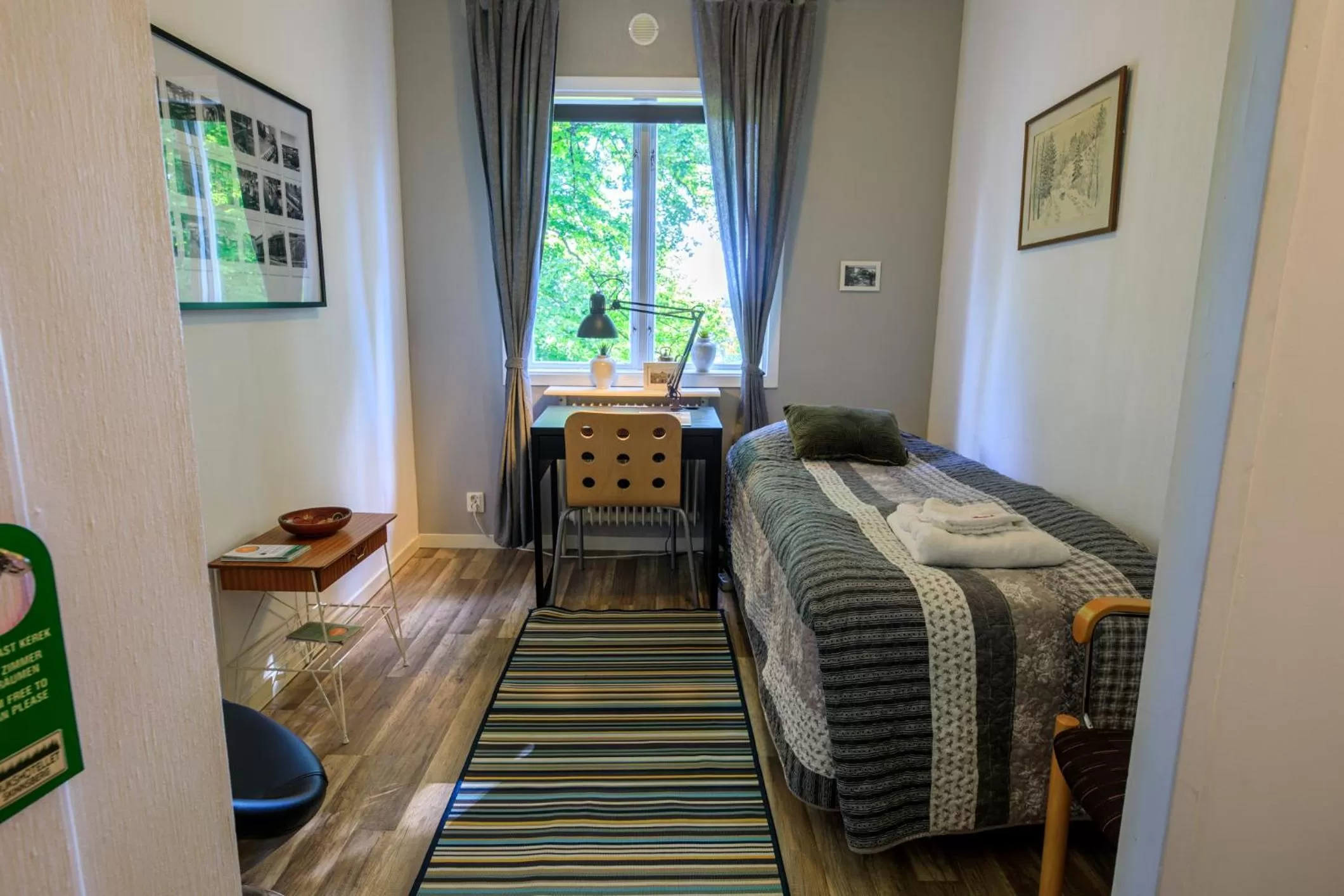 View (from property/room), Bed in Brukshotellet Skinnsberg