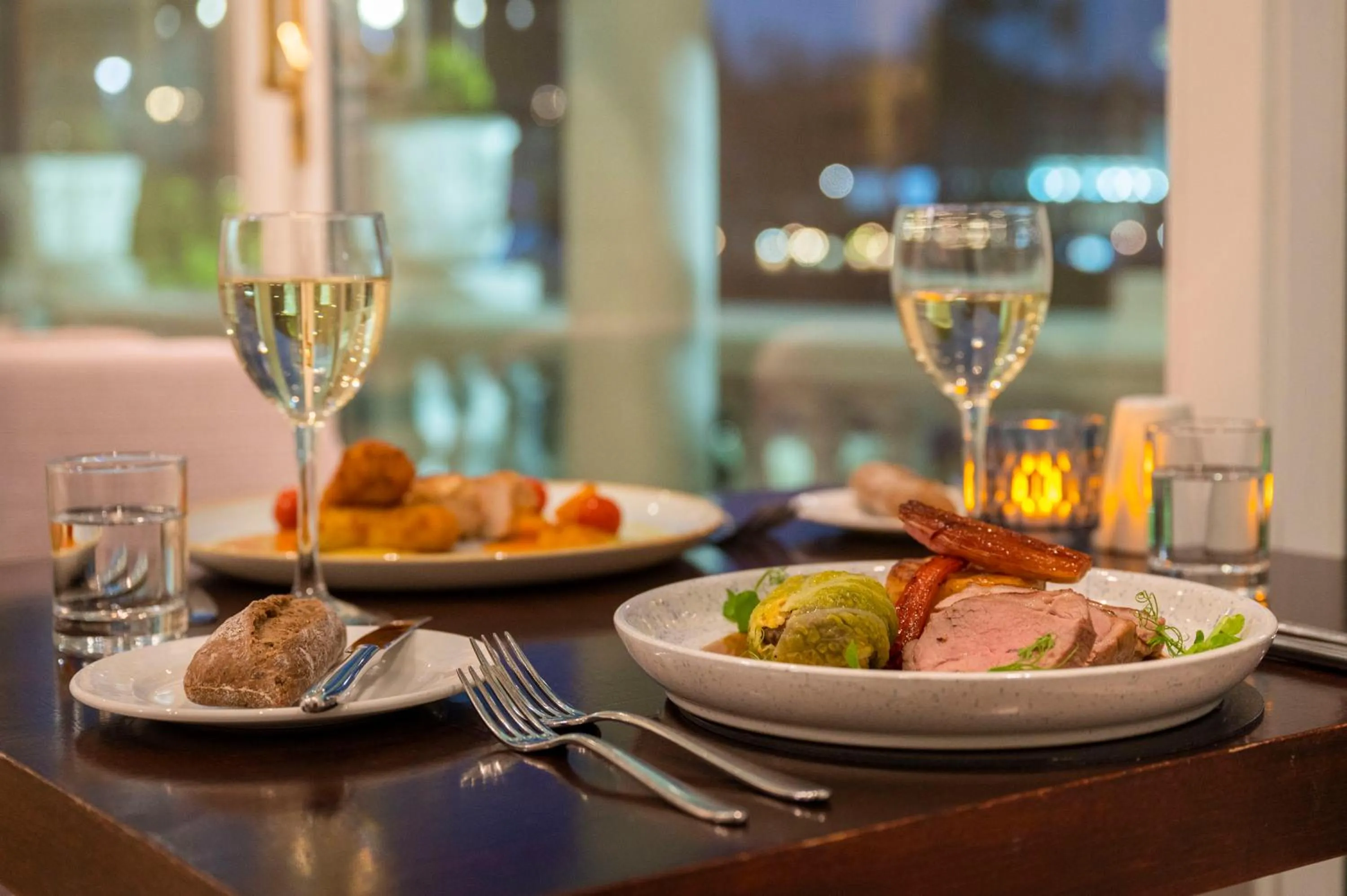 Restaurant/places to eat in St George's Hotel - Llandudno