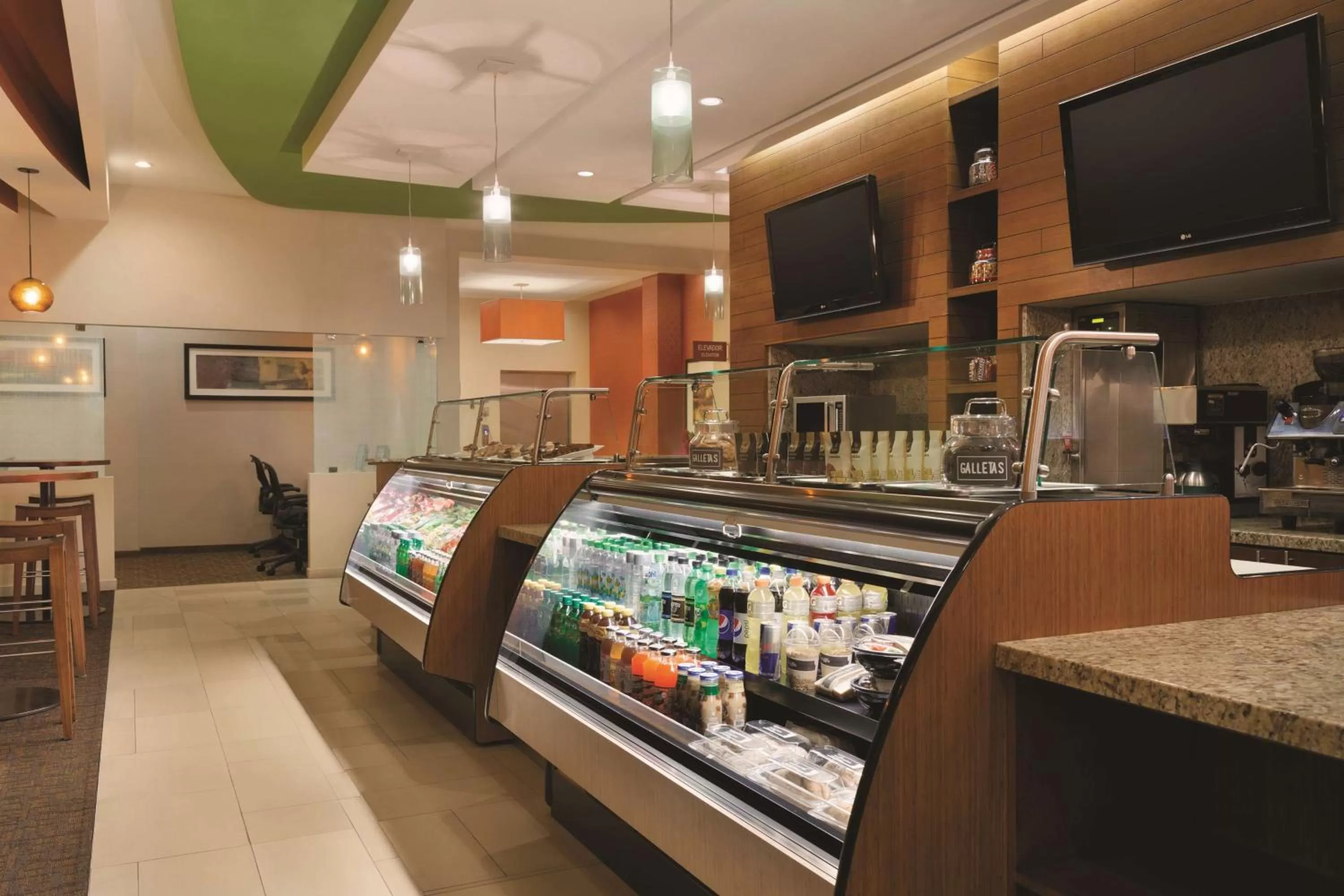 Lobby or reception in MARINN PLACE Financial District