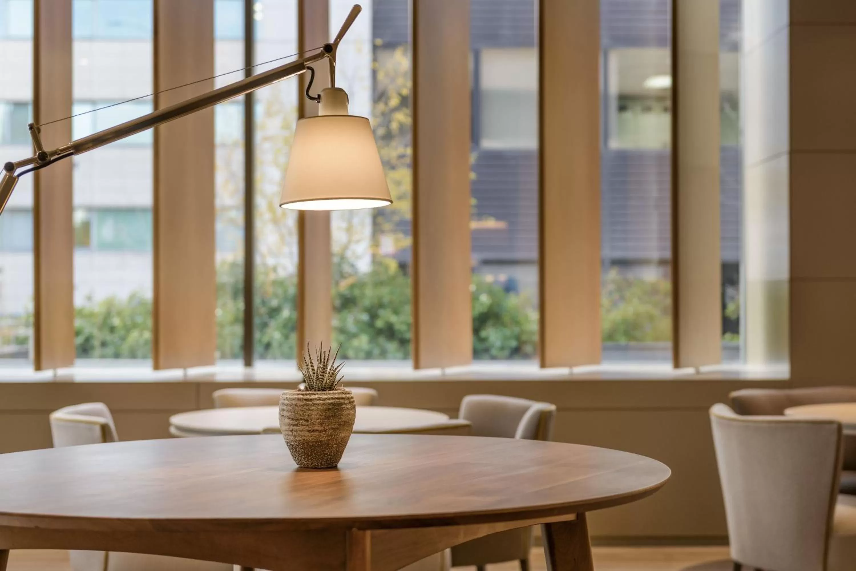 Lounge or bar, Dining Area in AC Hotel Aravaca by Marriott