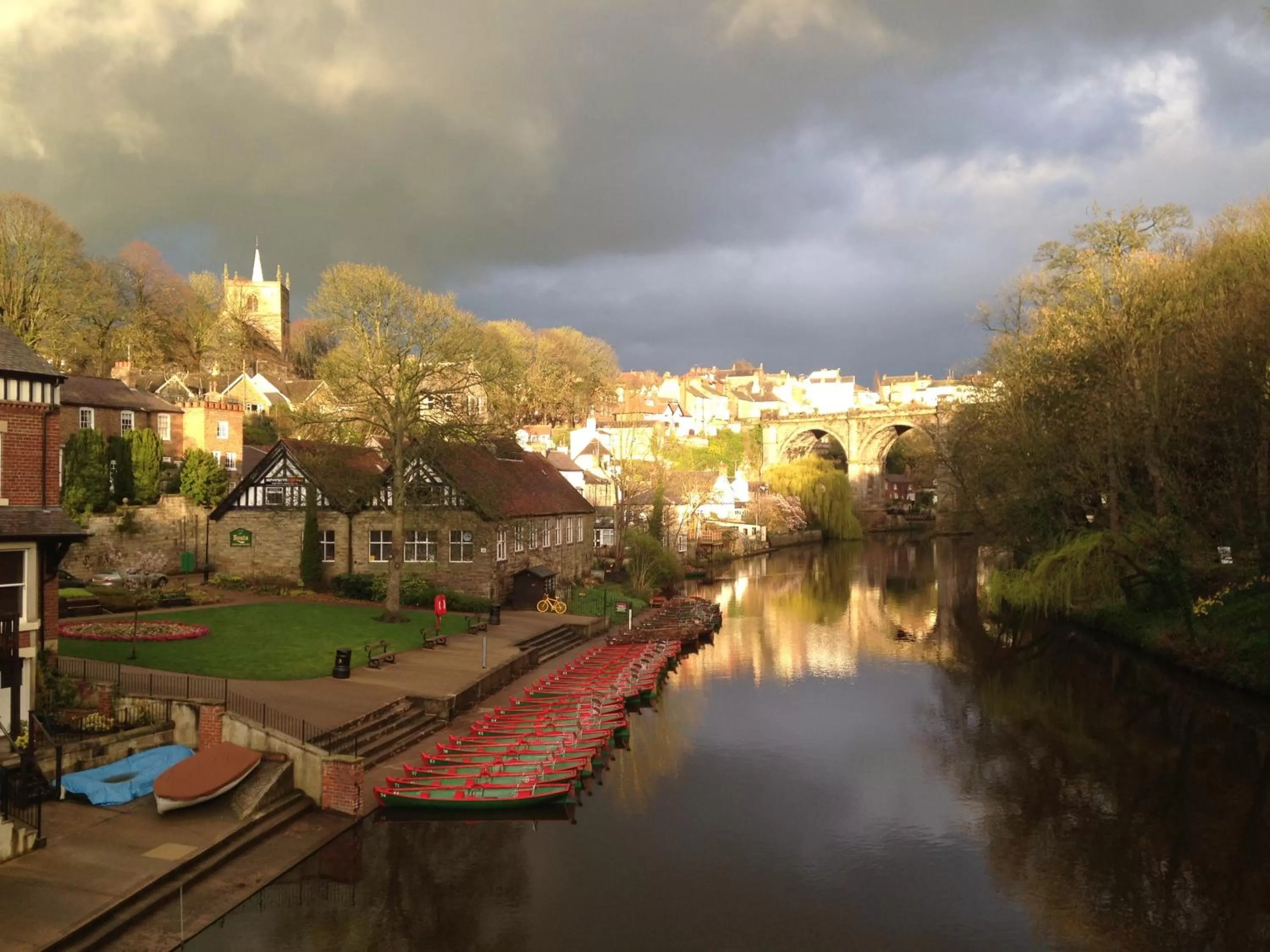 Neighbourhood in Kirkgate House
