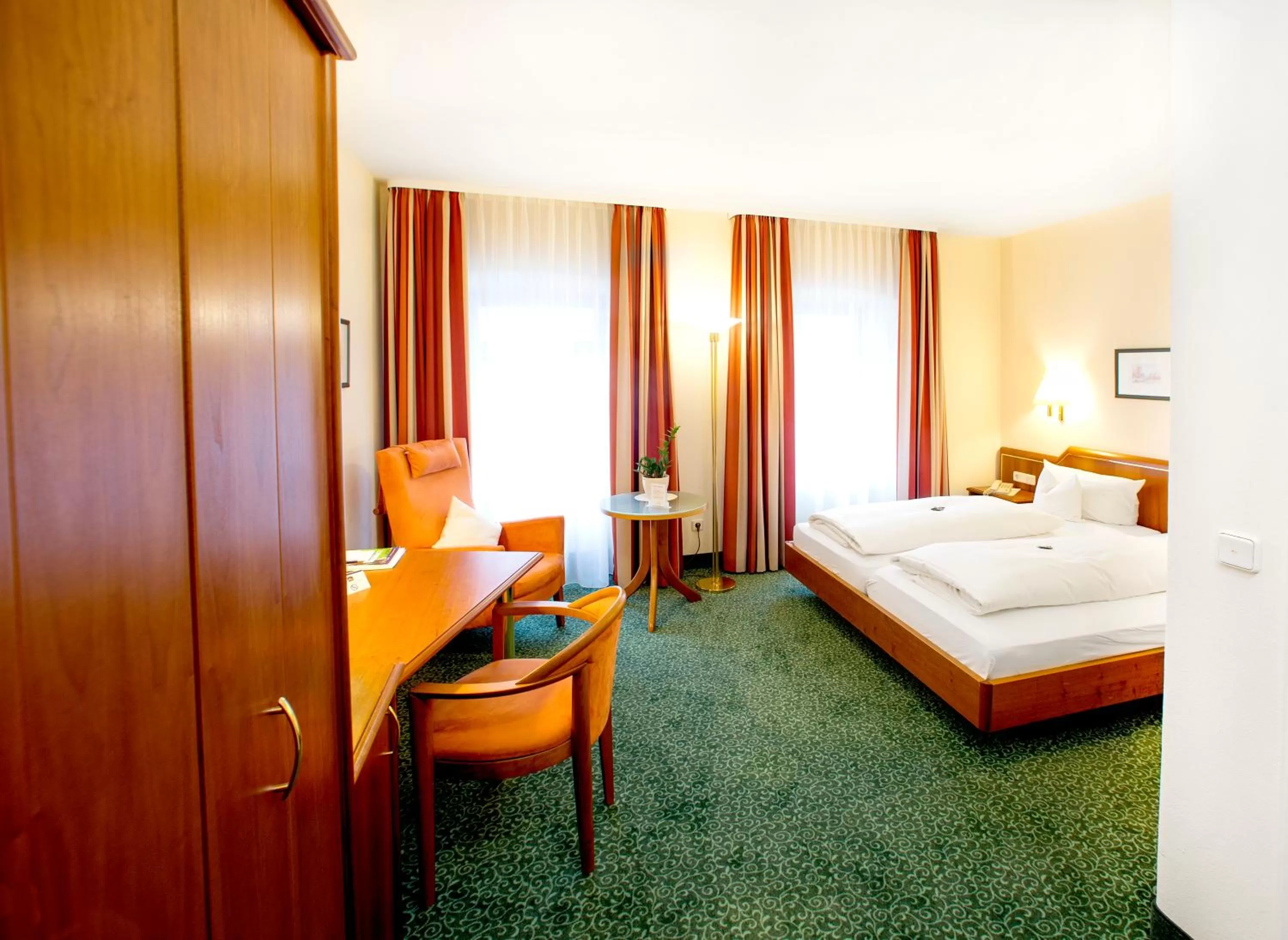 Photo of the whole room, Bed in Hotel Weisses Lamm