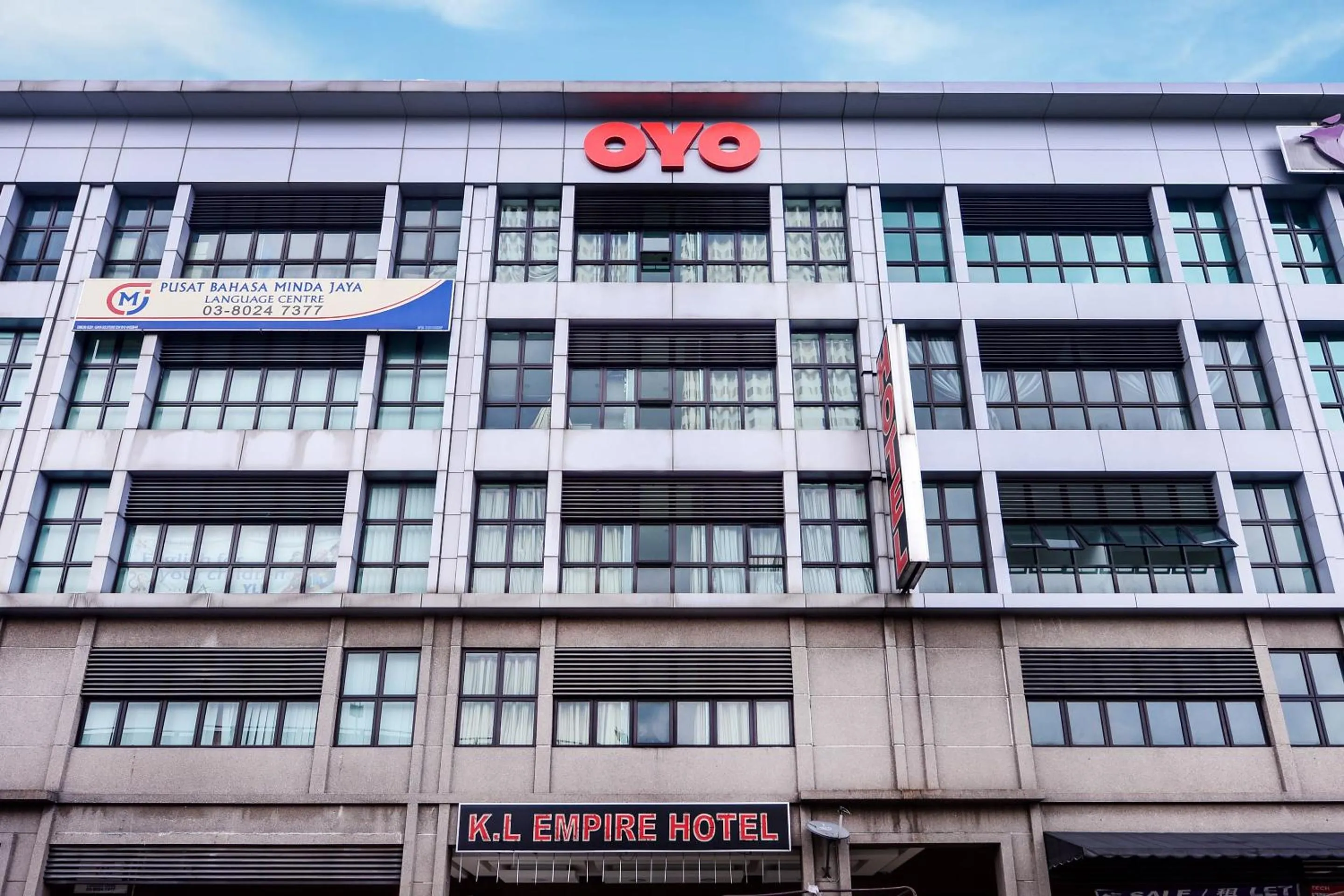 Facade/entrance, Property Building in OYO 444 KL Empire Hotel
