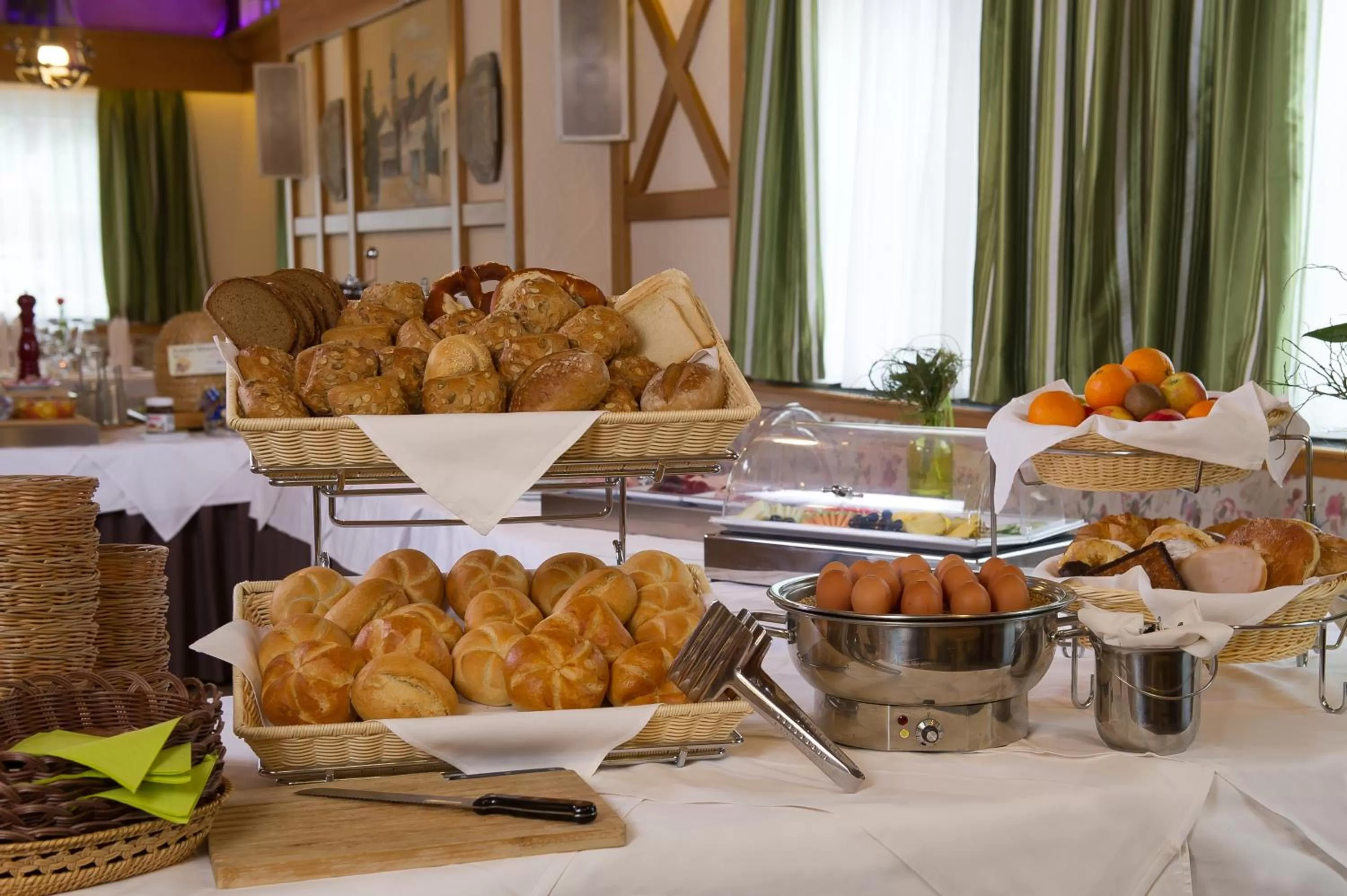 Buffet breakfast in Hotel Pockinger Hof